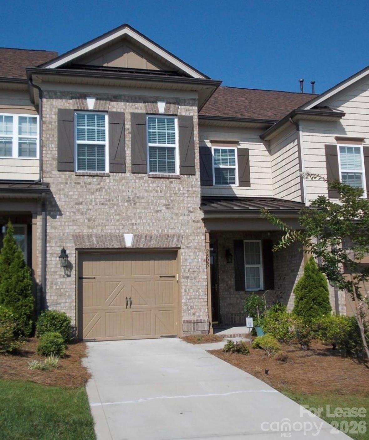 9525 Burford Lane Property Photo 1