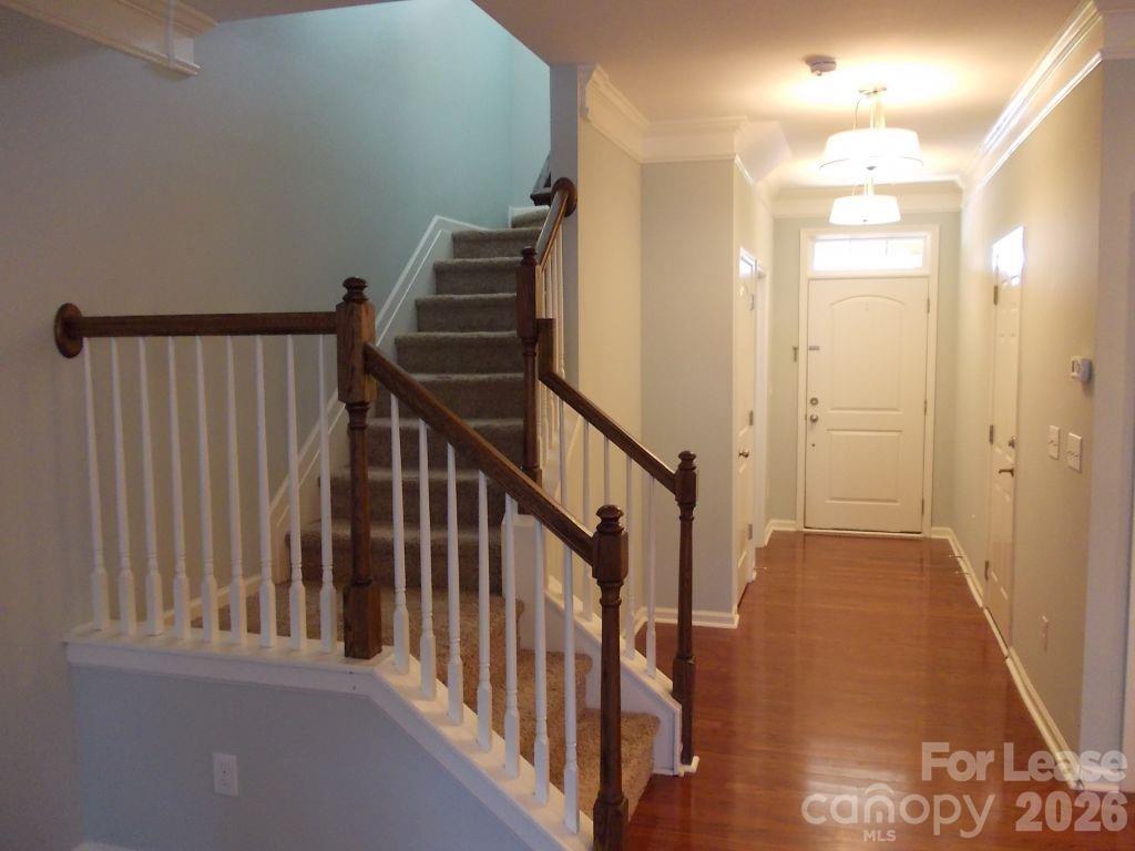 9525 Burford Lane Property Photo 7