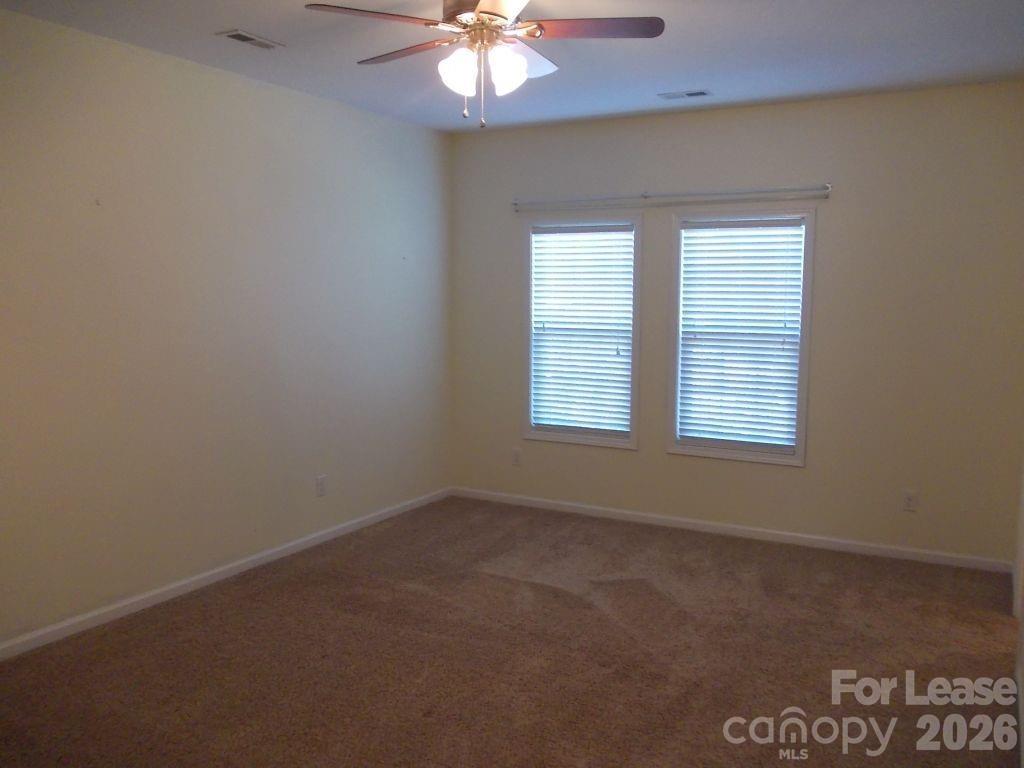 9525 Burford Lane Property Photo 8