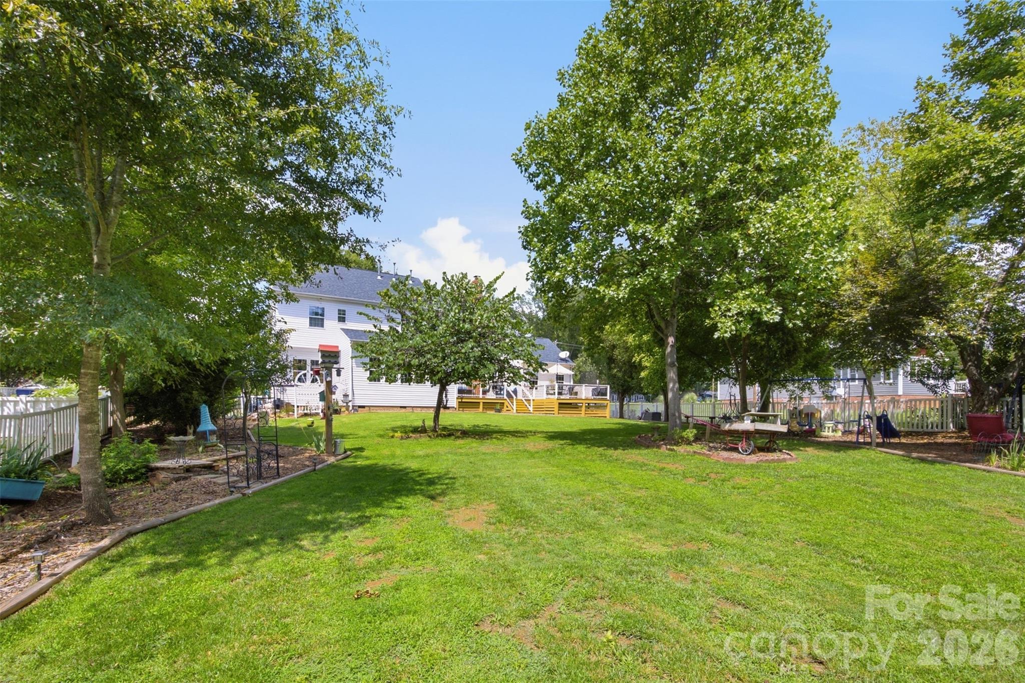 221 Nixon Road Property Photo 34
