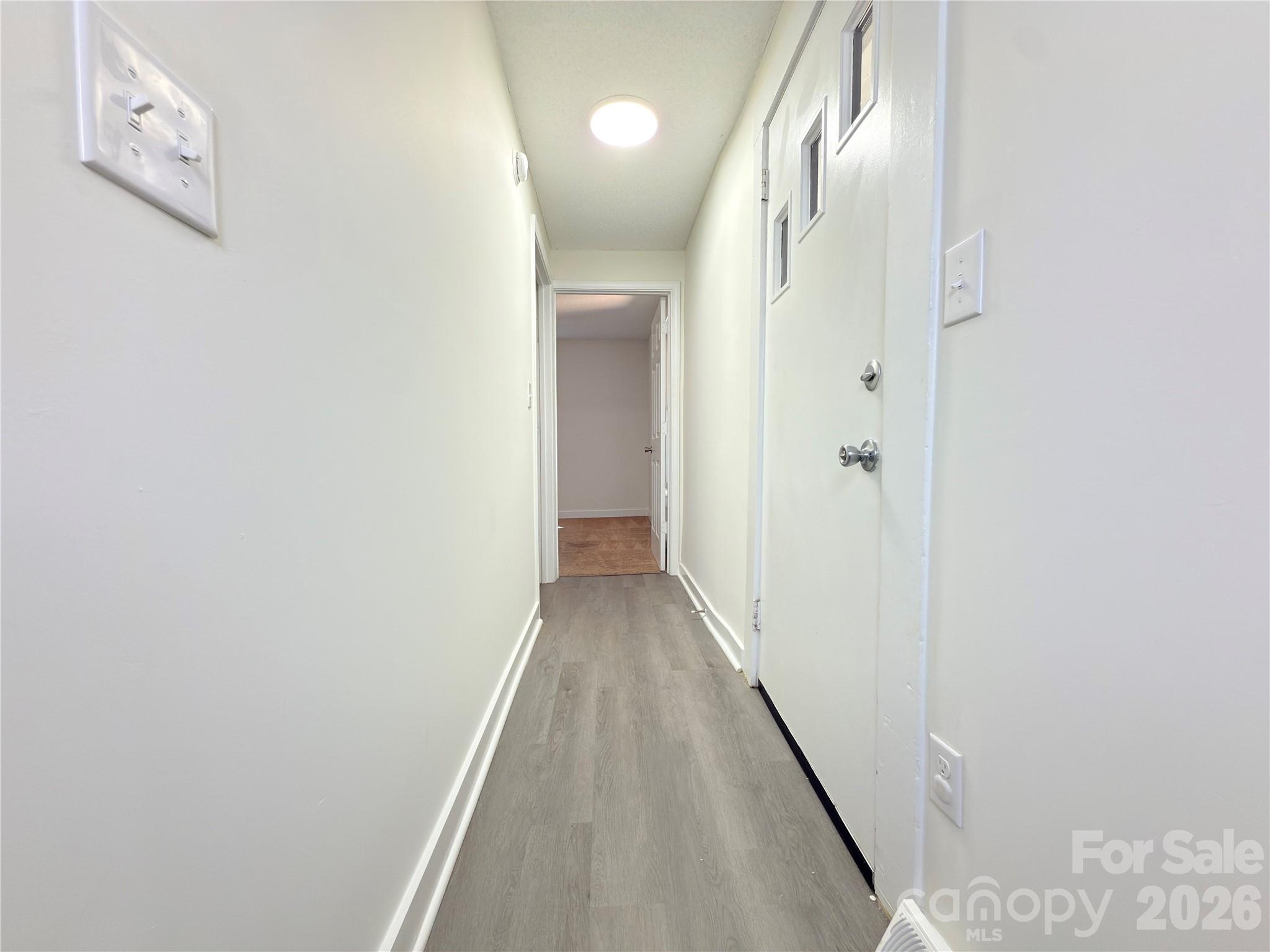 650 Harris Street Property Photo 24