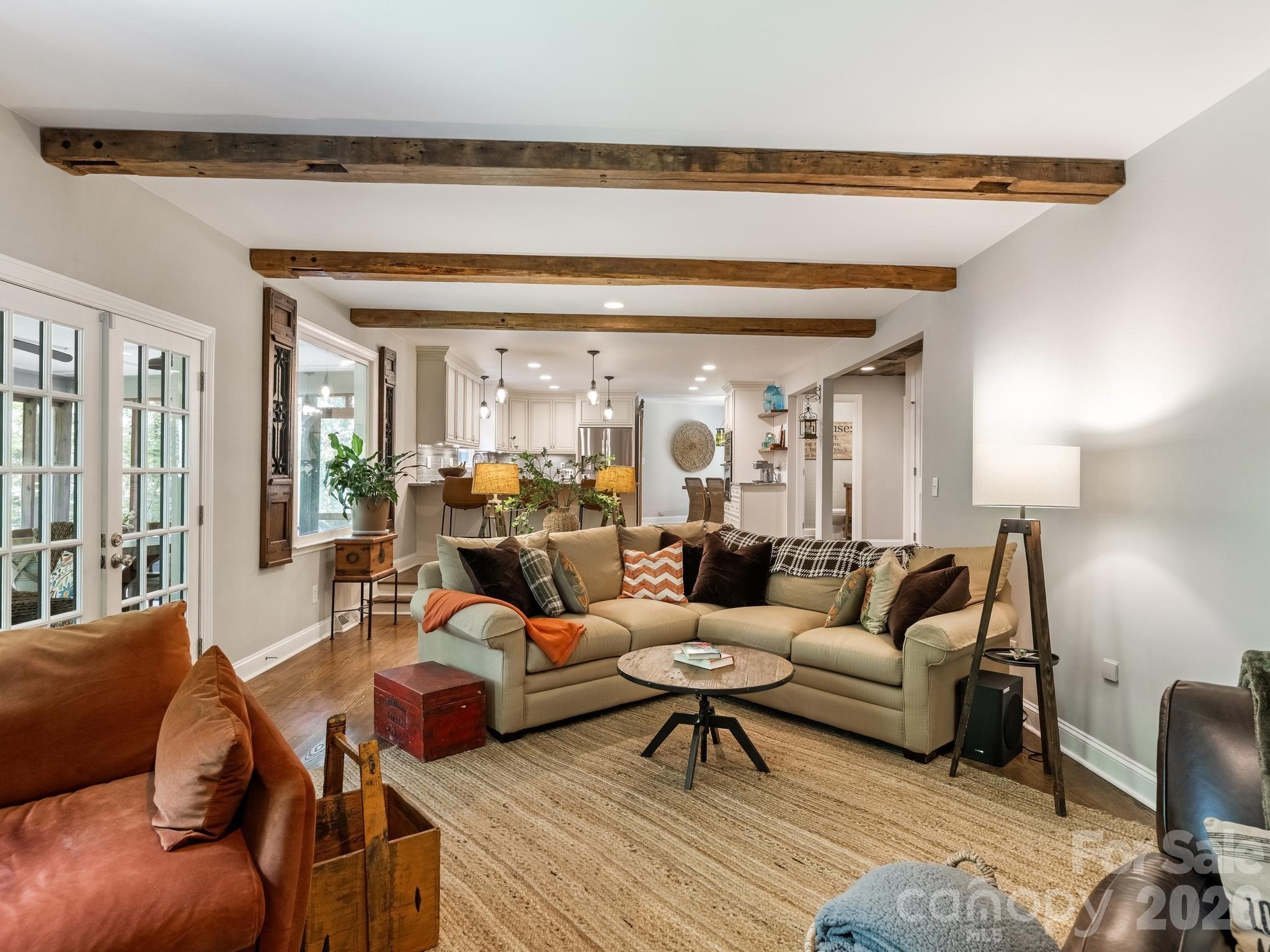 2712 Houston Branch Road Property Photo 7