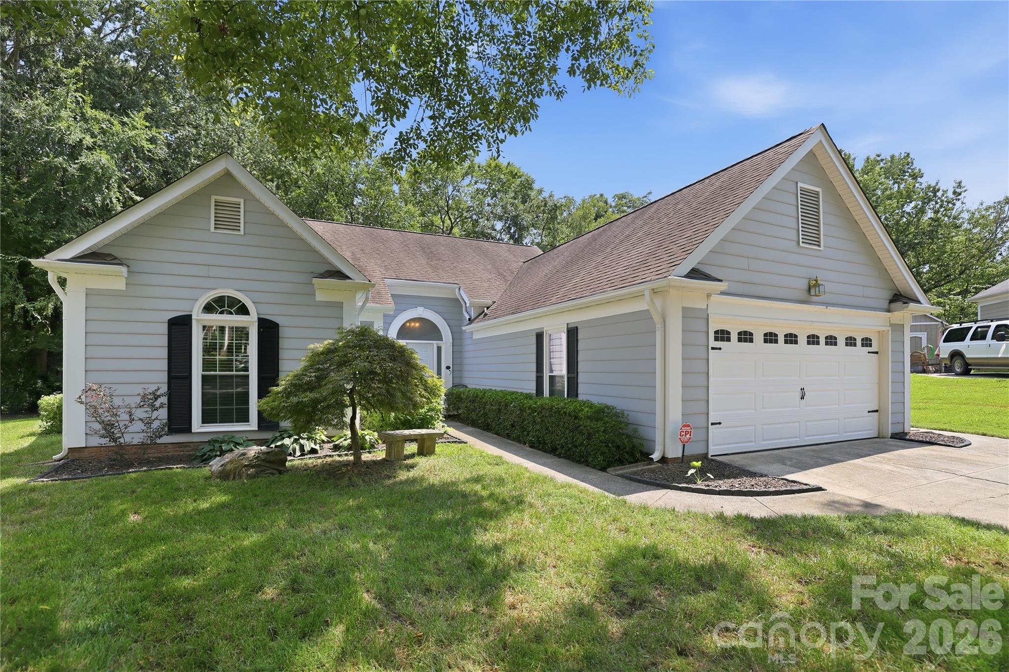 9101 E Orchard Lane Property Photo 6