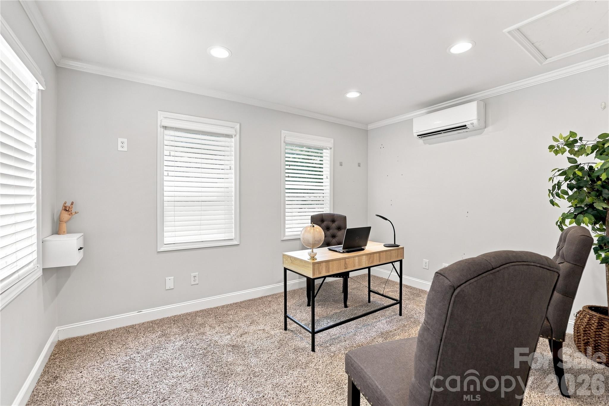 9101 E Orchard Lane Property Photo 16
