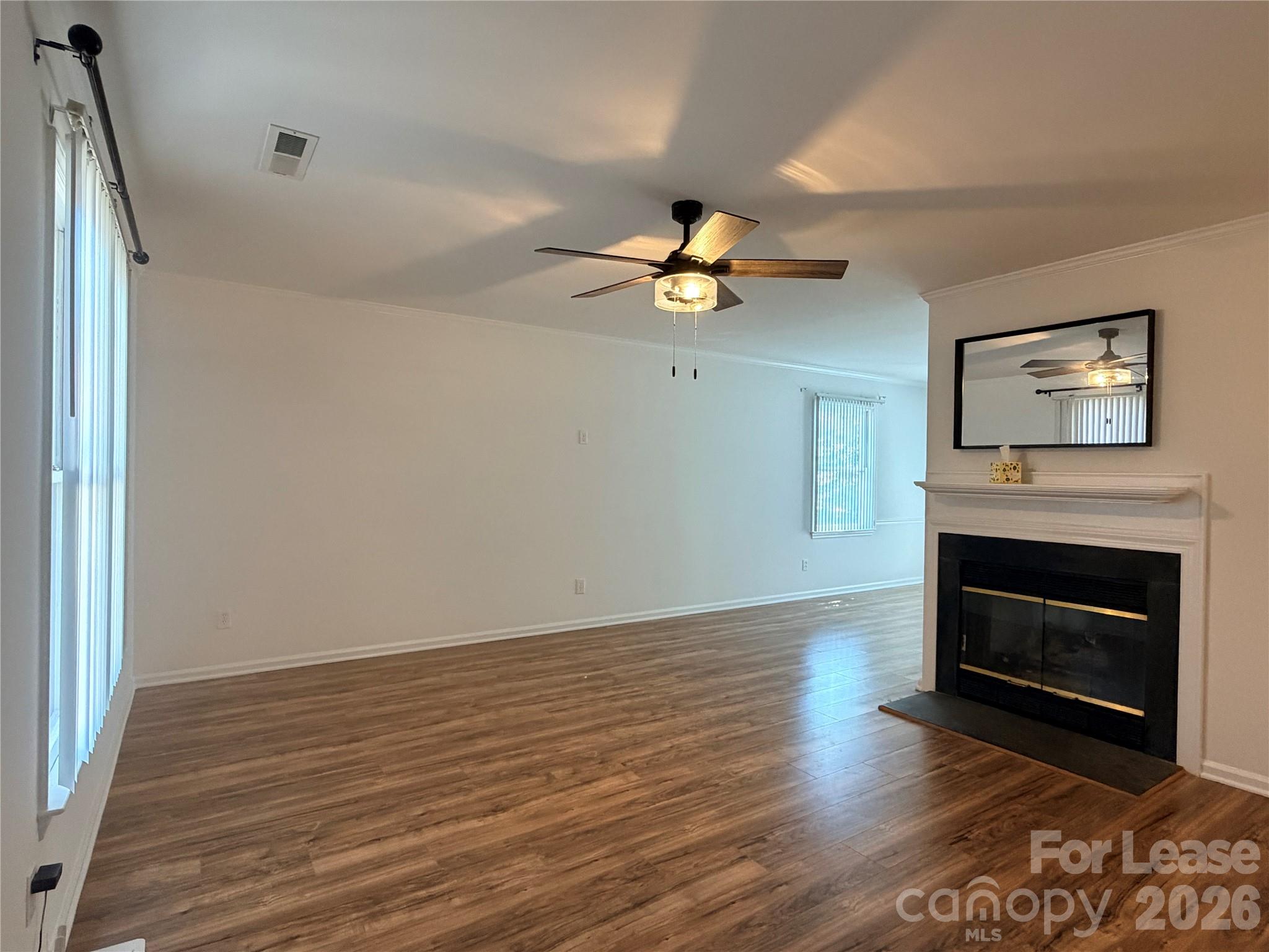 5917 Crape Myrtle Lane Property Photo 7