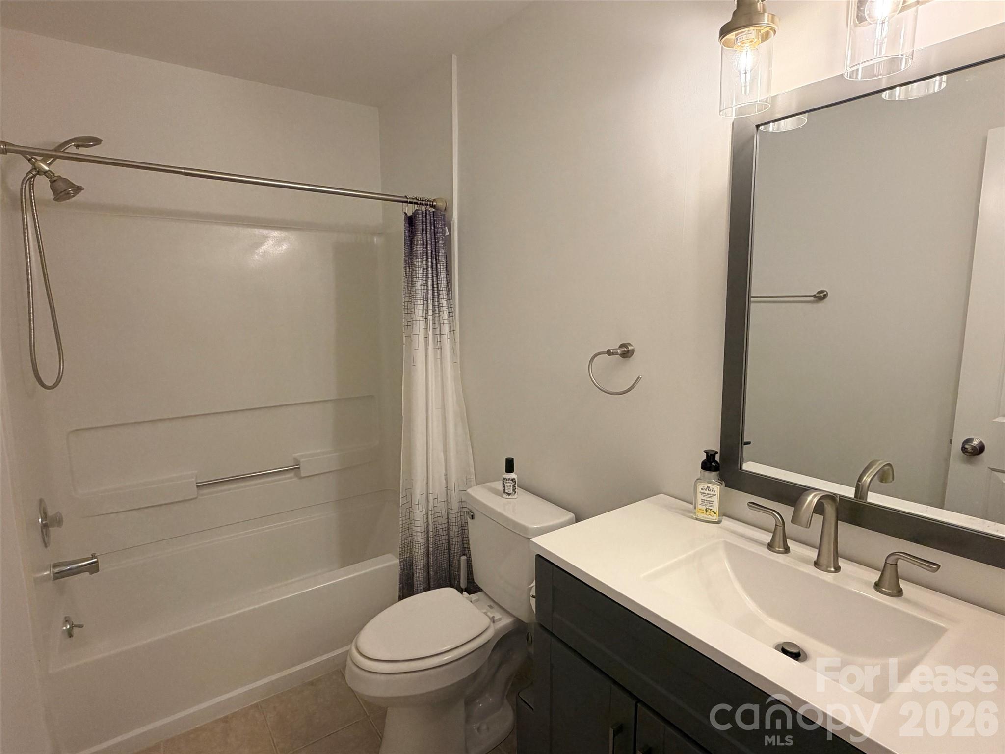 5917 Crape Myrtle Lane Property Photo 8
