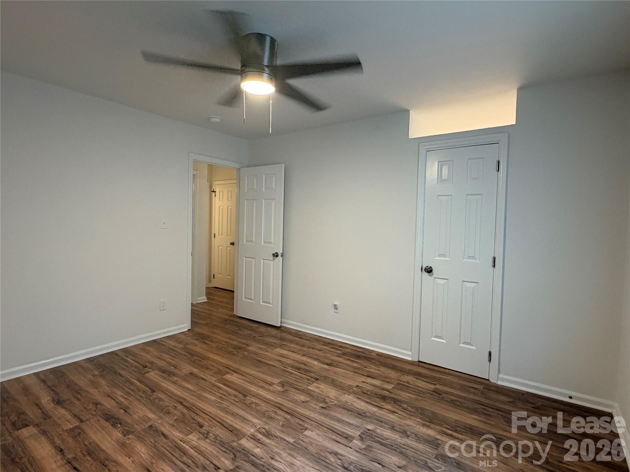 5917 Crape Myrtle Lane Property Photo 11