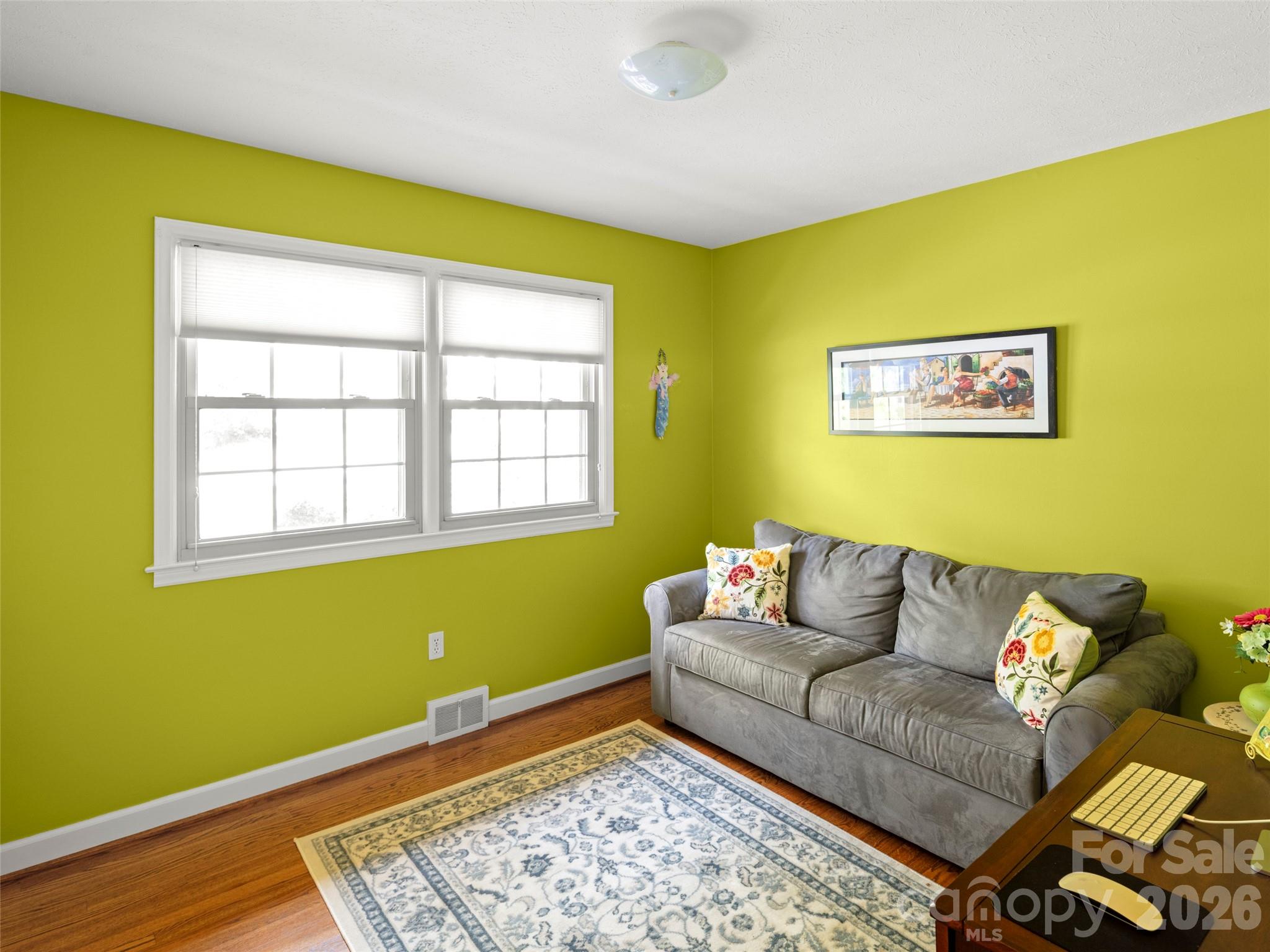 340 Sycamore Drive Property Photo 16