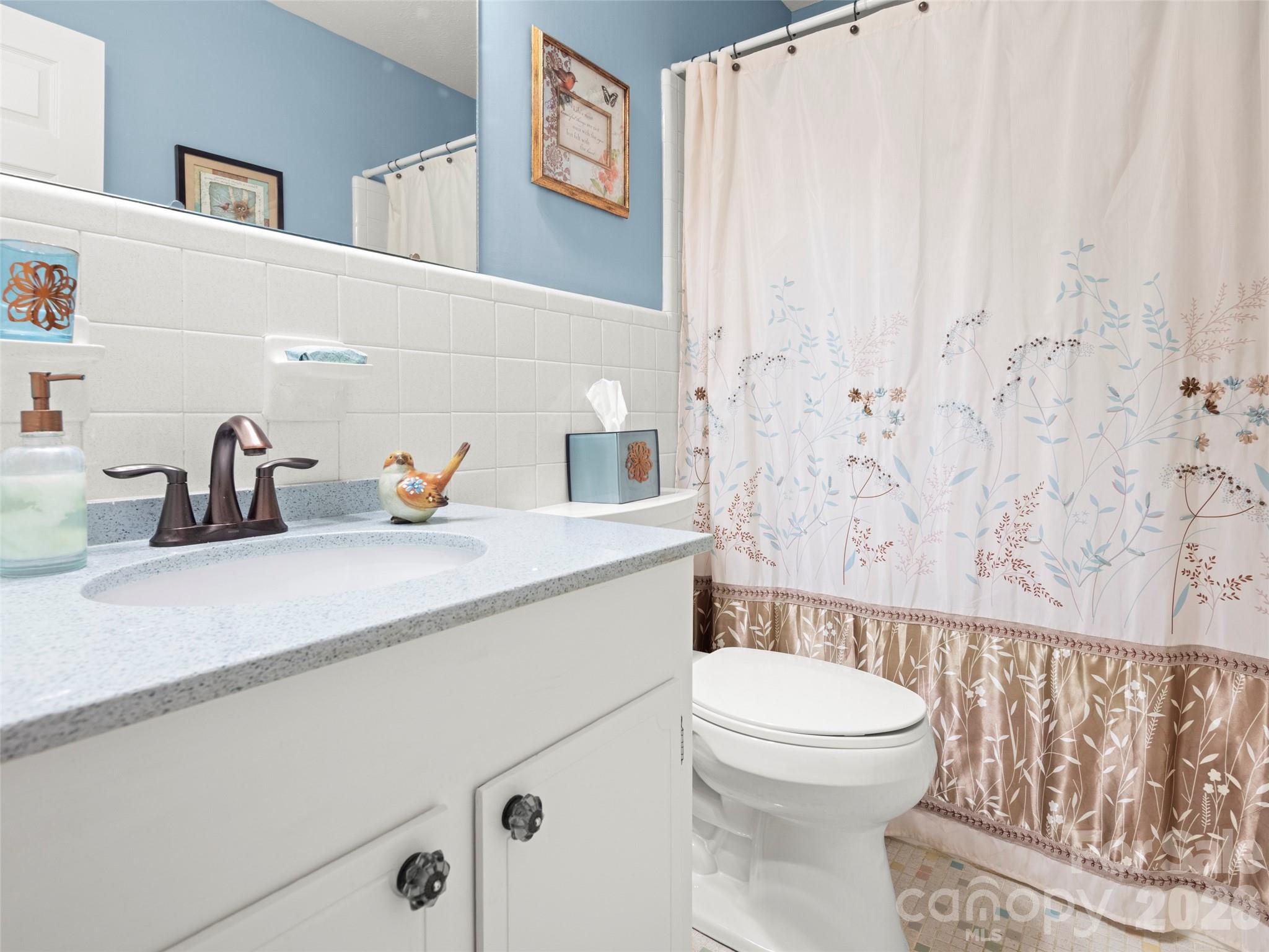 340 Sycamore Drive Property Photo 17