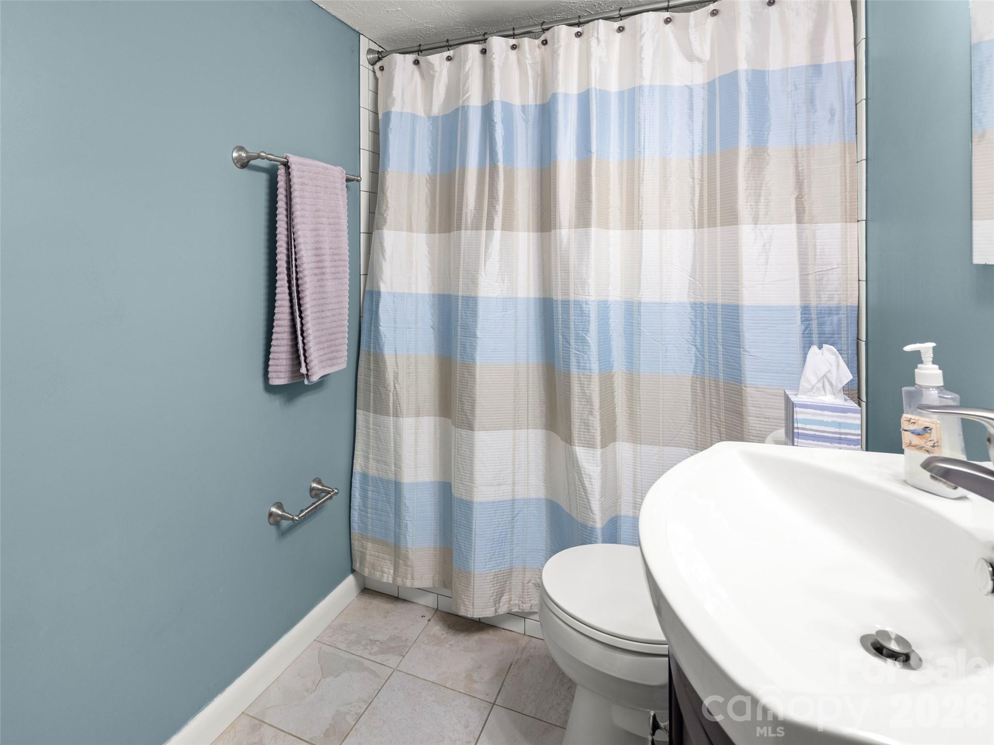 340 Sycamore Drive Property Photo 22