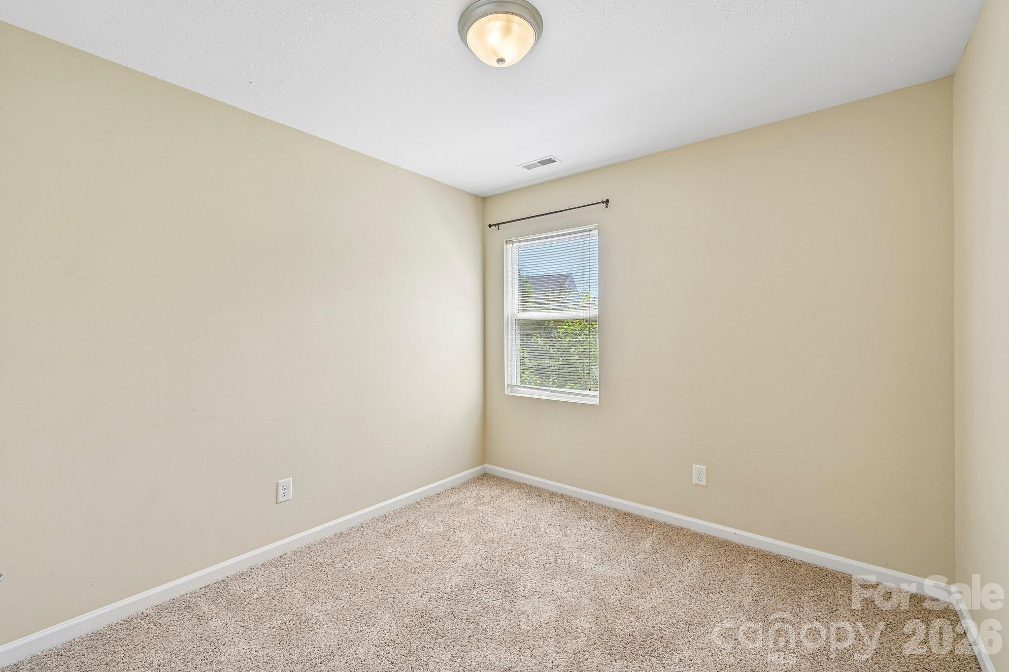 112 Nevis Lane Property Photo 23
