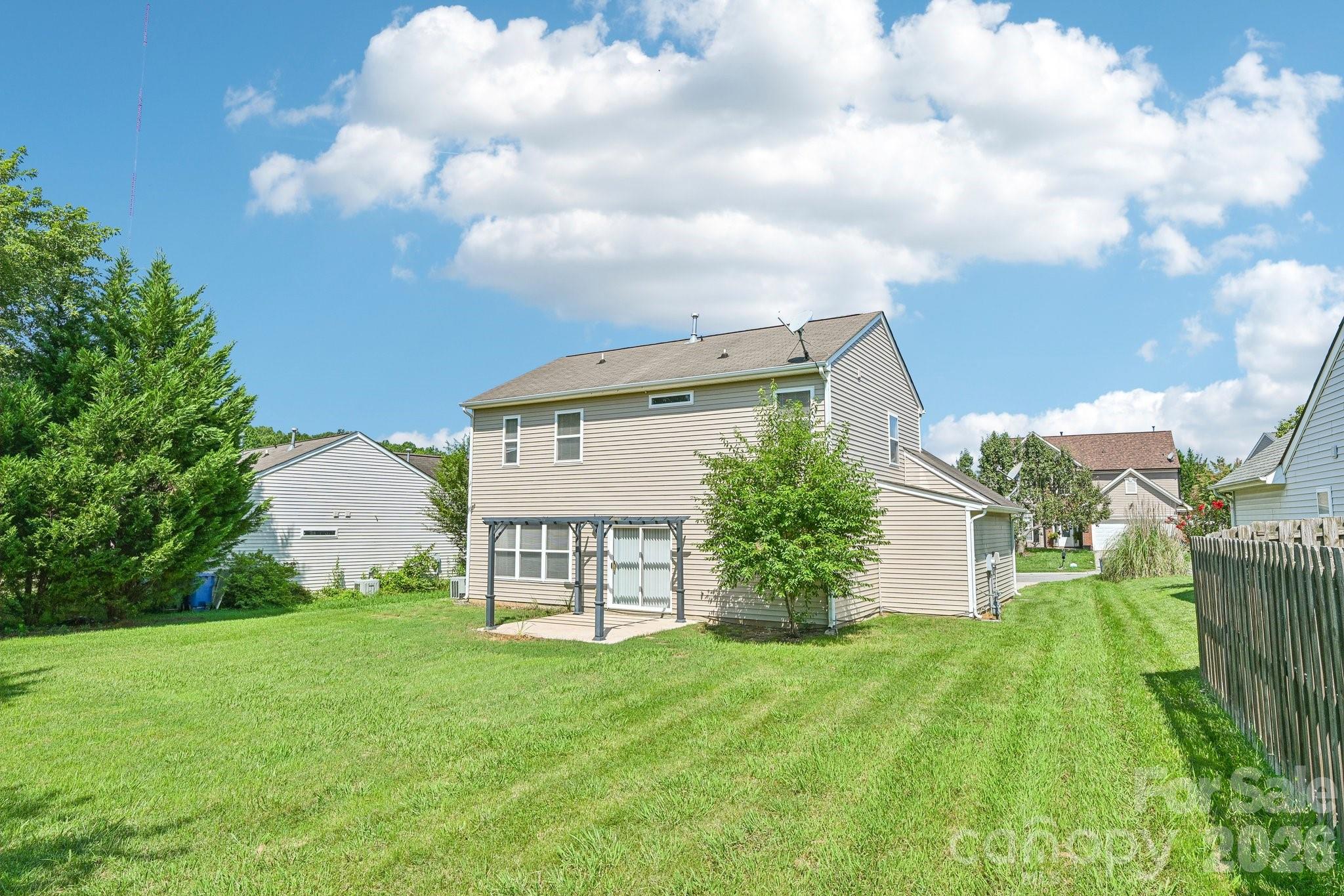 112 Nevis Lane Property Photo 30