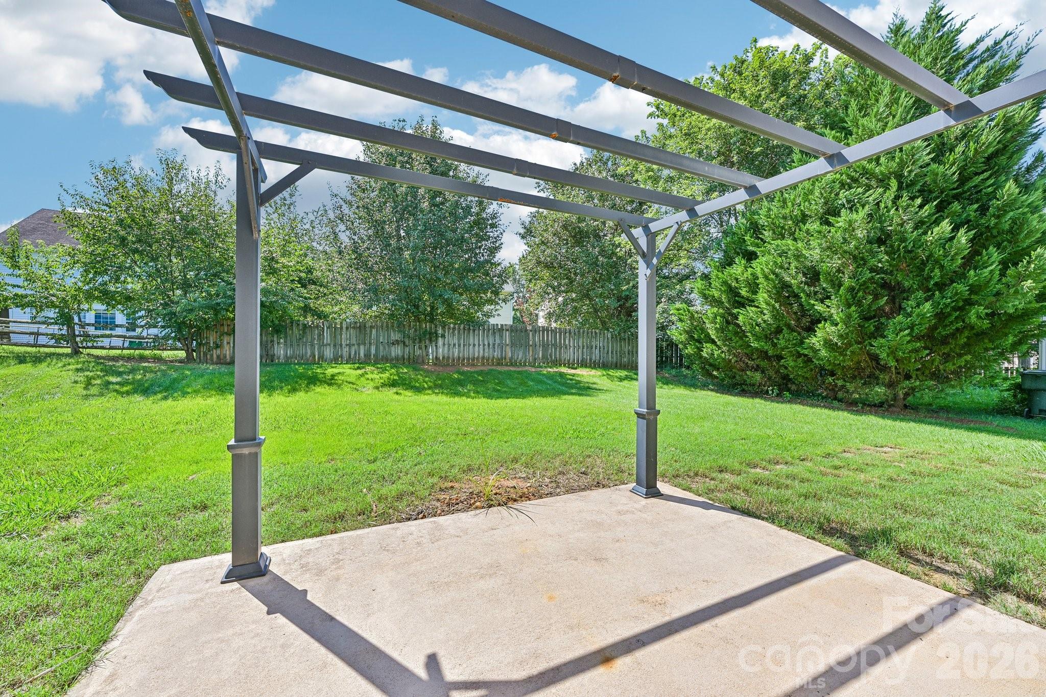 112 Nevis Lane Property Photo 34