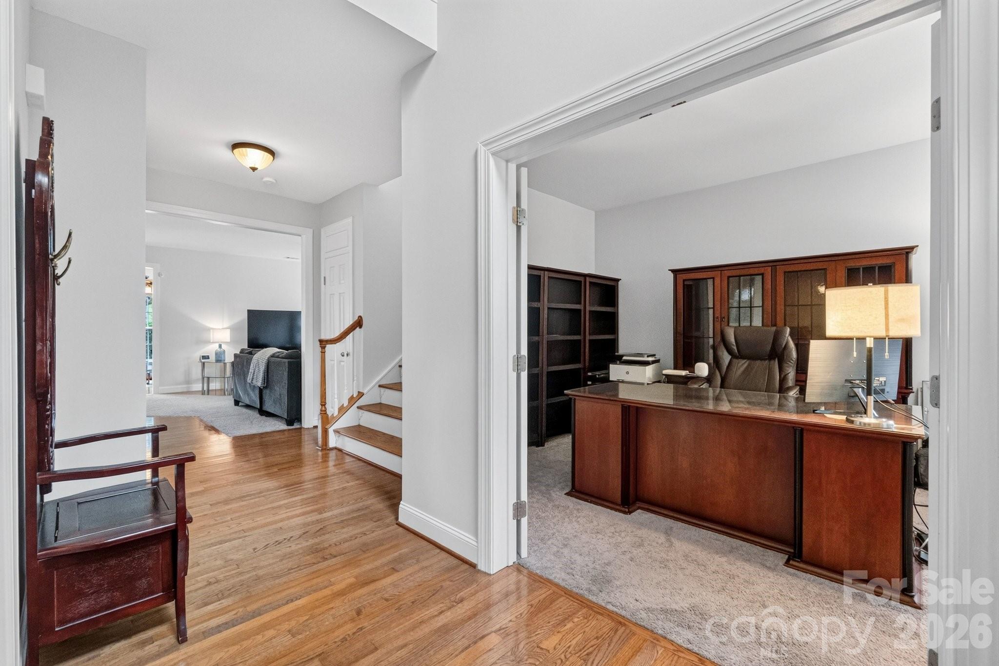 127 Corona Circle Property Photo 6