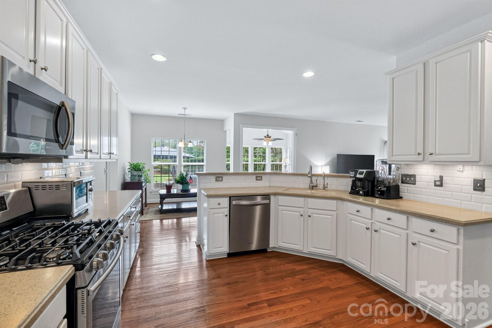 127 Corona Circle Property Photo 16