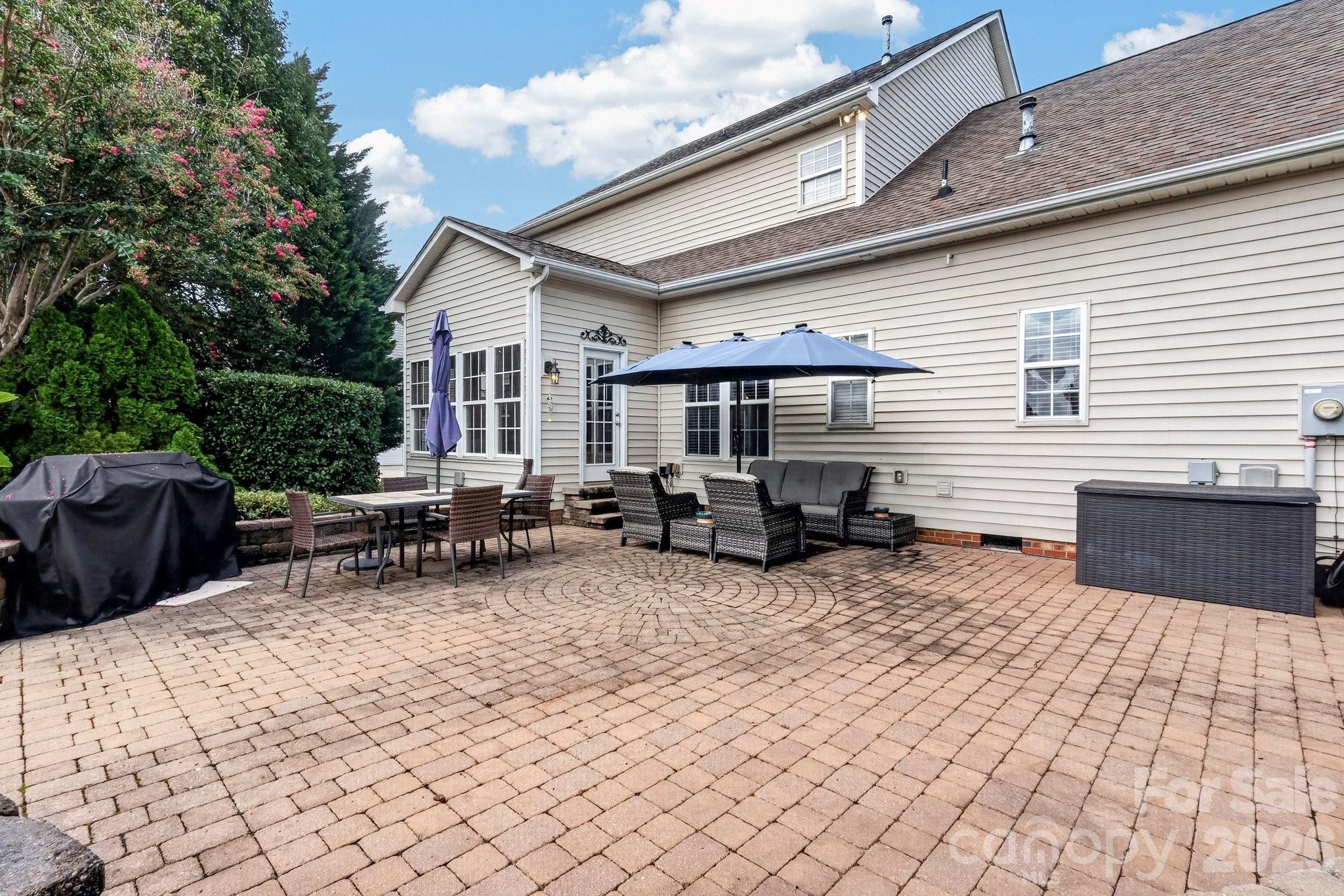 127 Corona Circle Property Photo 36