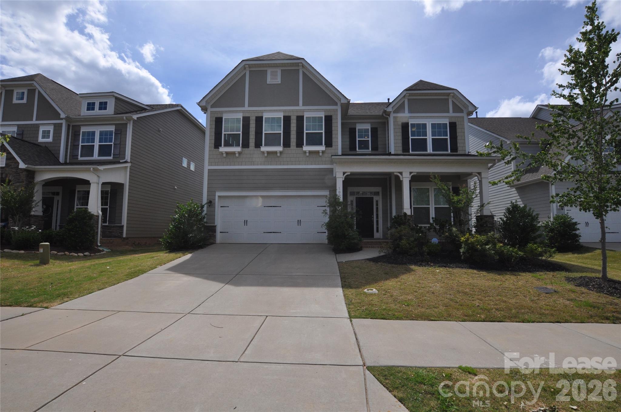1004 Sterling Drive Property Photo 1