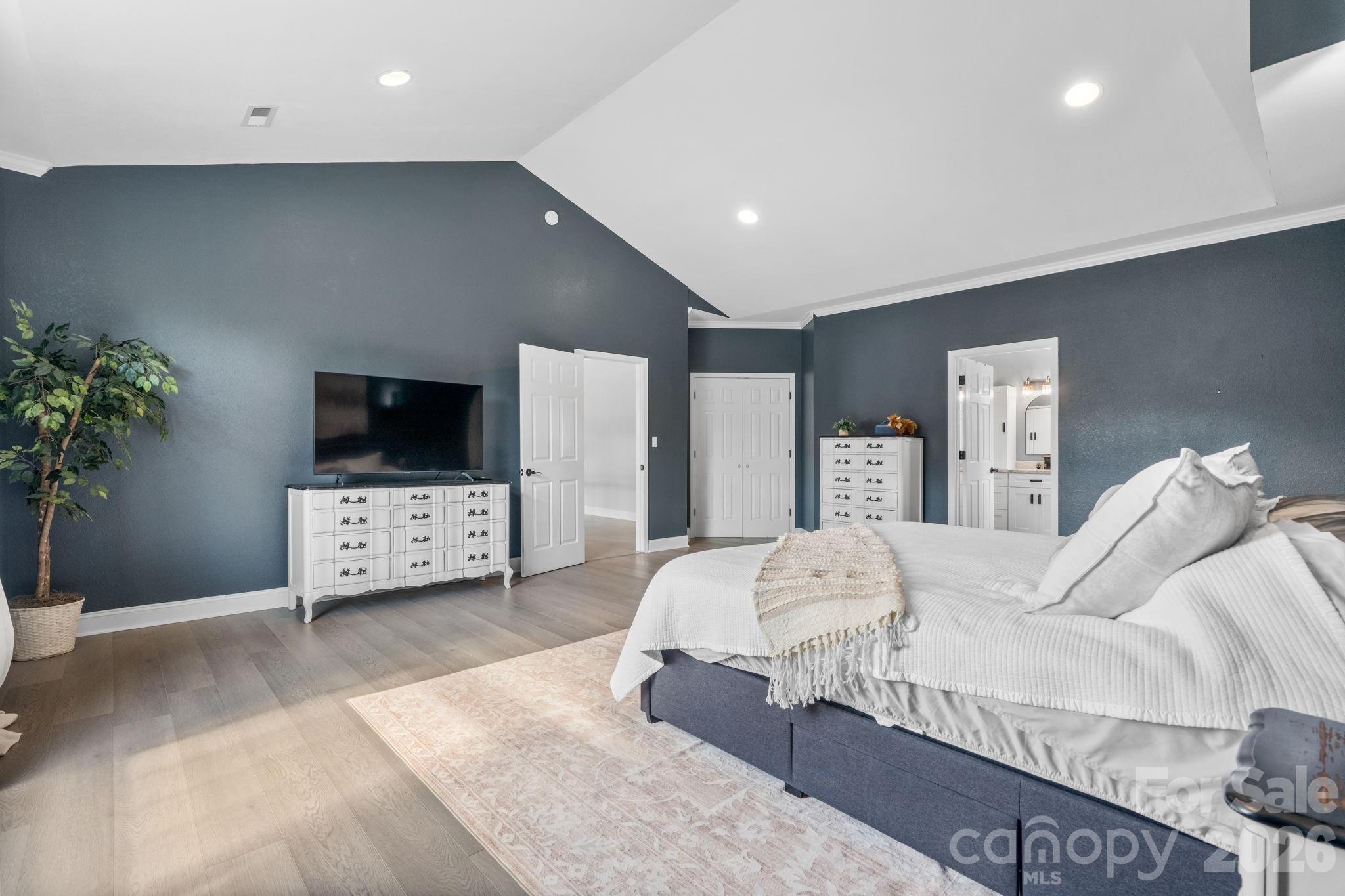 1360 Sweet Briar Lane Property Photo 16