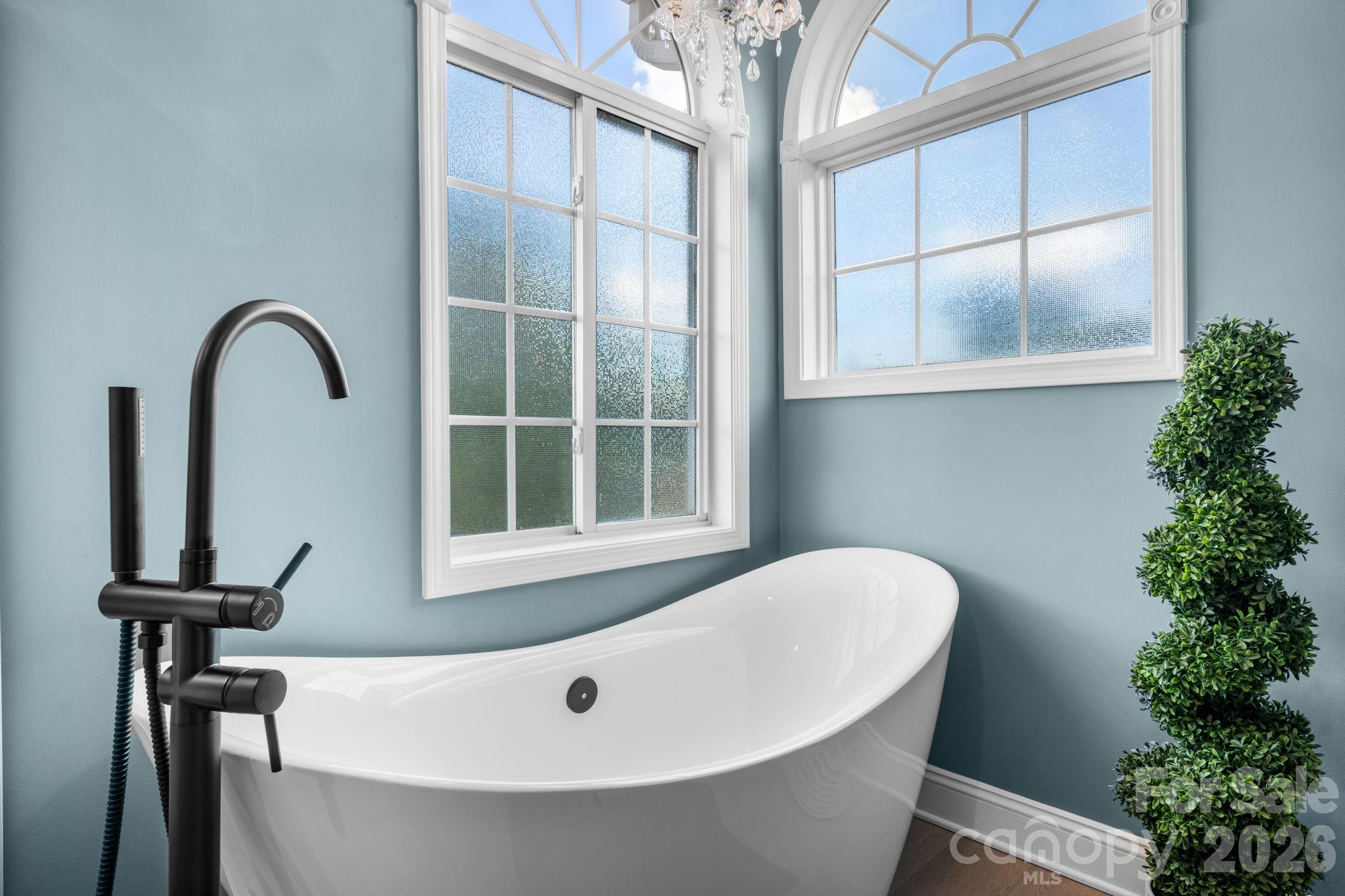 1360 Sweet Briar Lane Property Photo 23