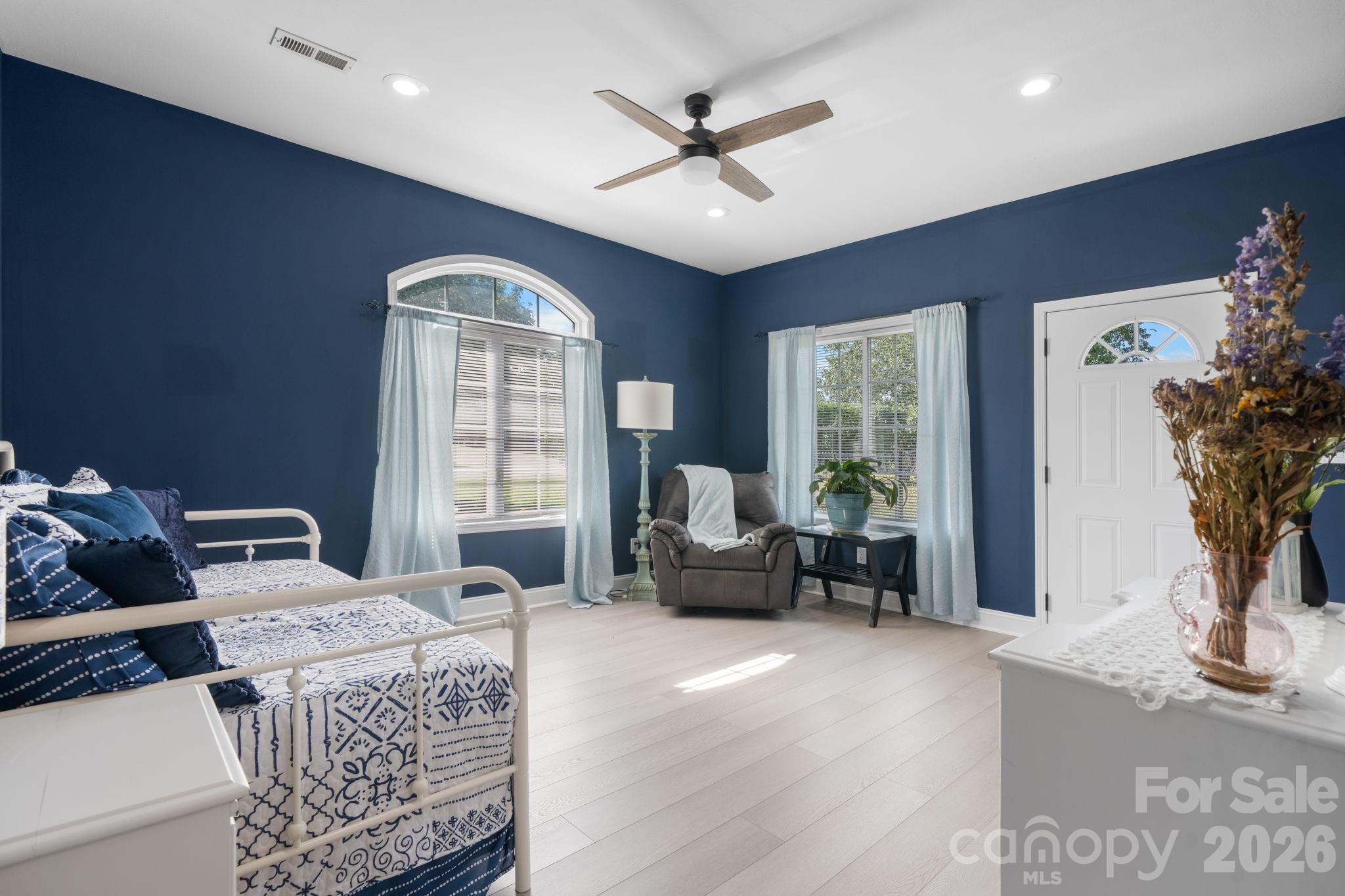 1360 Sweet Briar Lane Property Photo 25