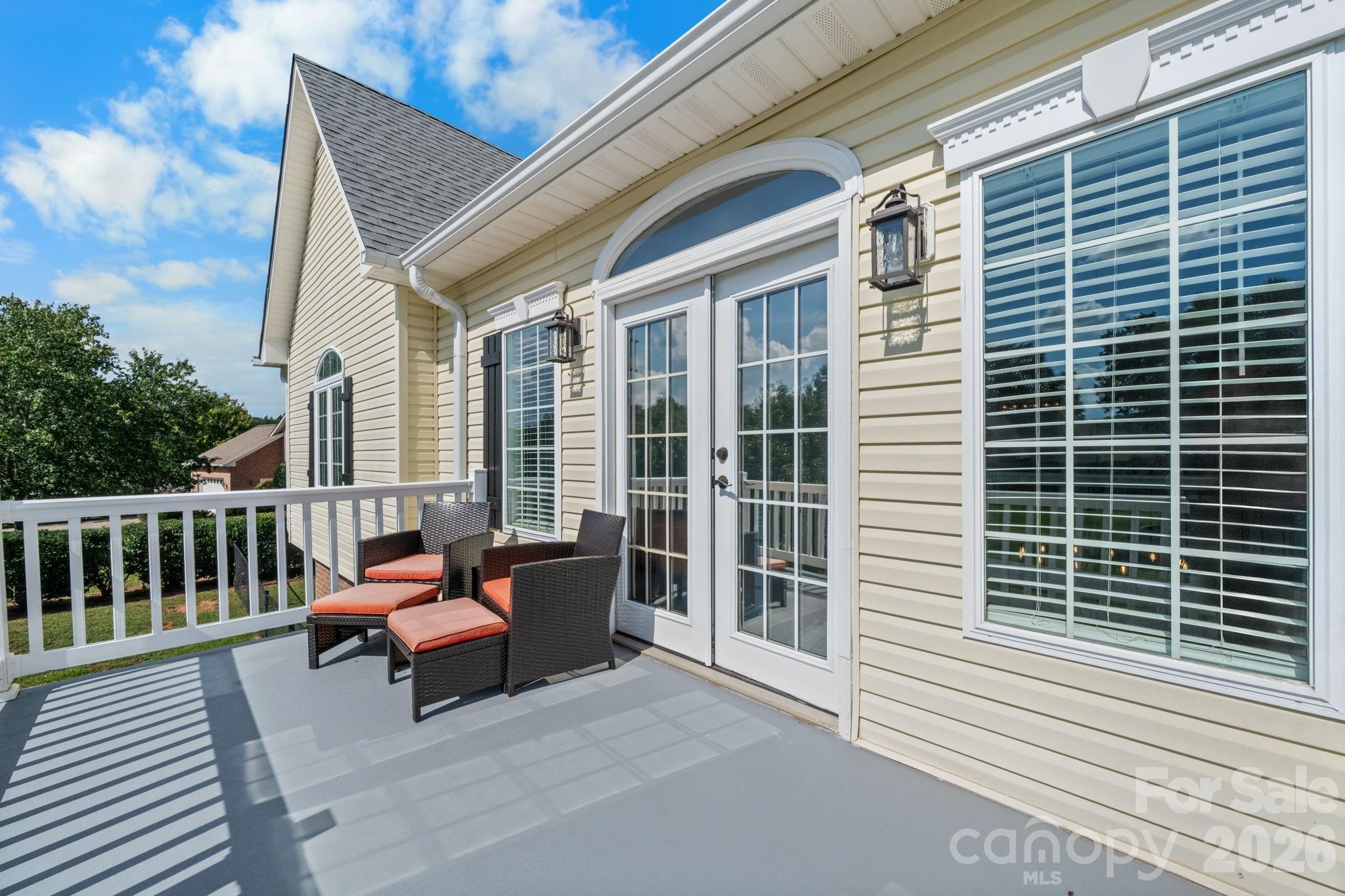 1360 Sweet Briar Lane Property Photo 36
