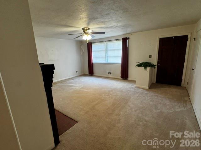 529 10th Street Place Property Photo 13