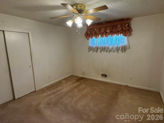 529 10th Street Place Property Photo 19