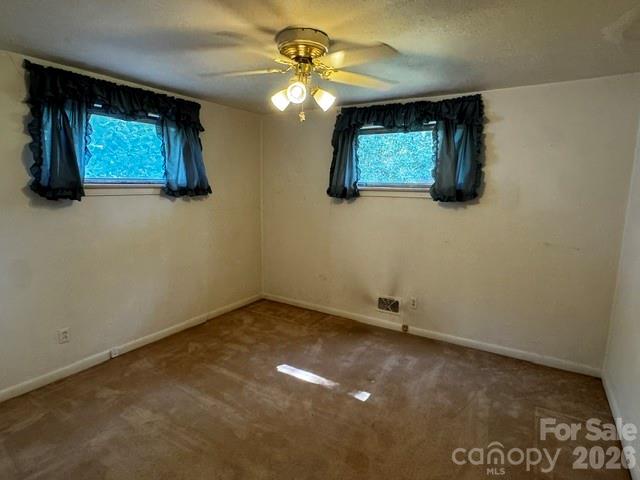 529 10th Street Place Property Photo 22
