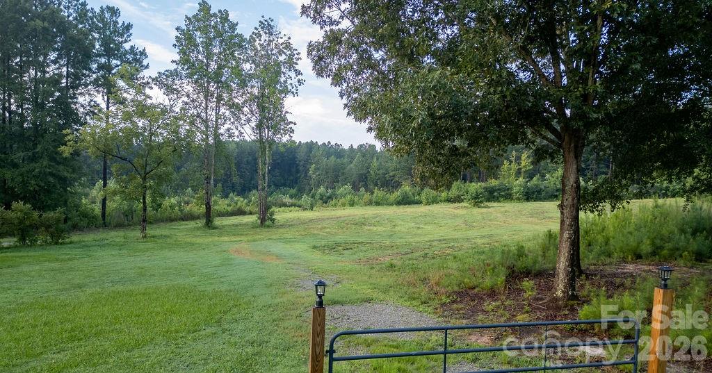000 Hill Road Property Photo 2