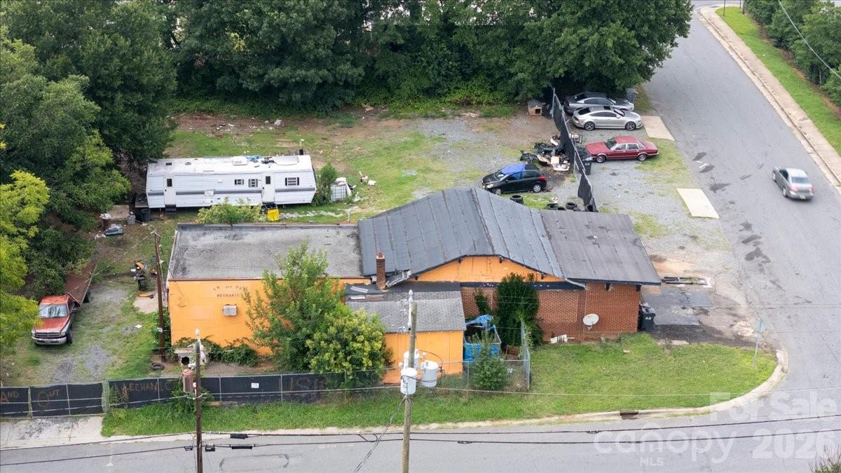 3412 And 3448 Friar Street Property Photo 6