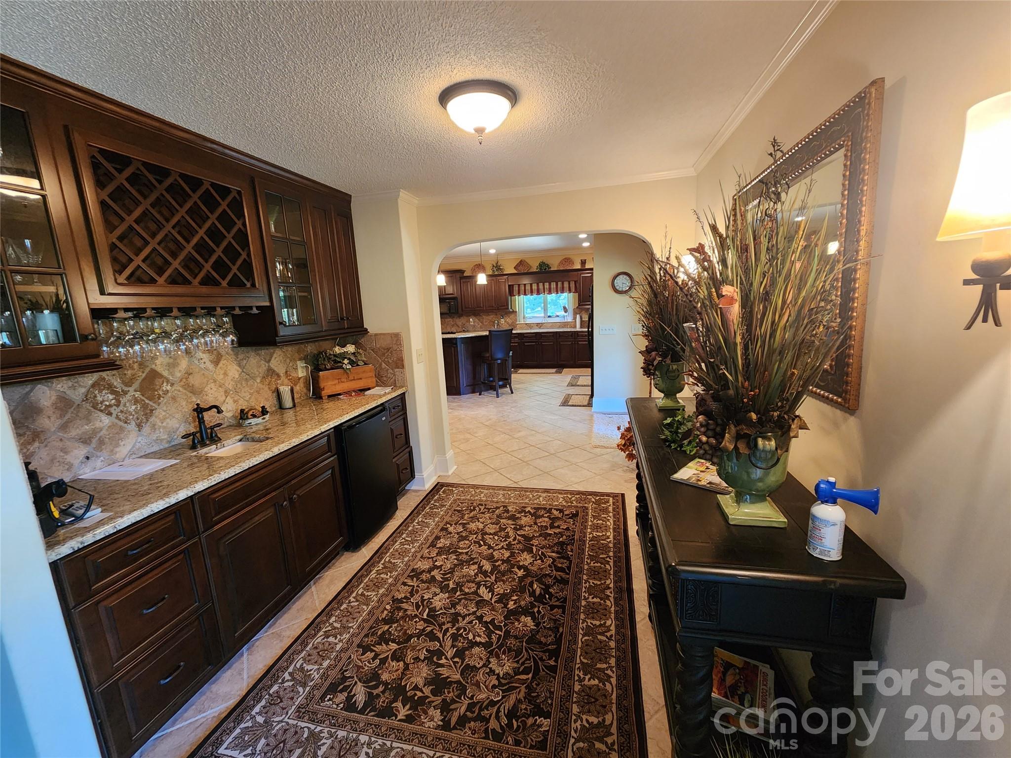 124 Huntington Road Property Photo 11