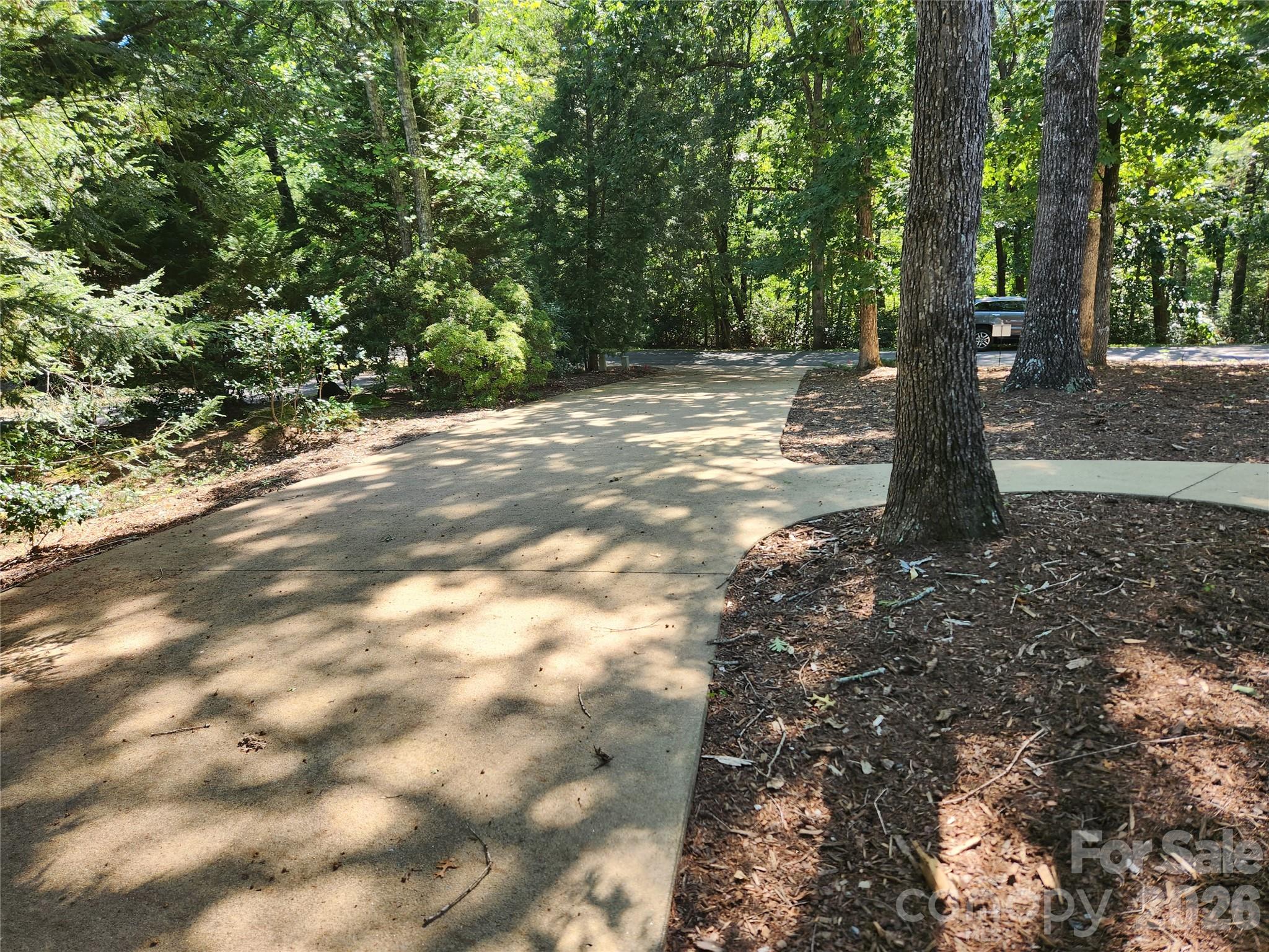 124 Huntington Road Property Photo 29