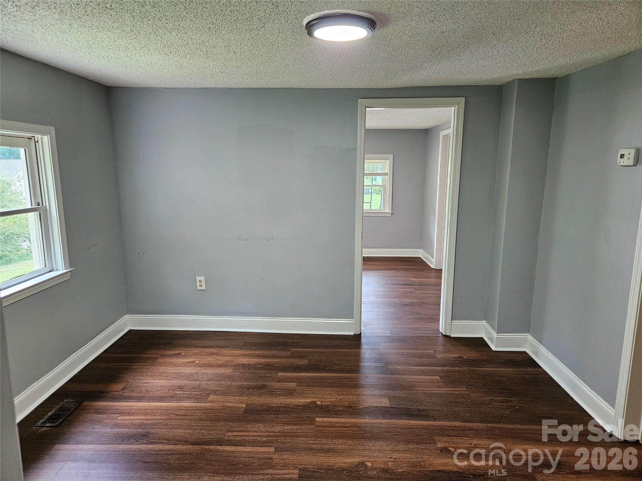 3010 Capitol Drive Property Photo 18