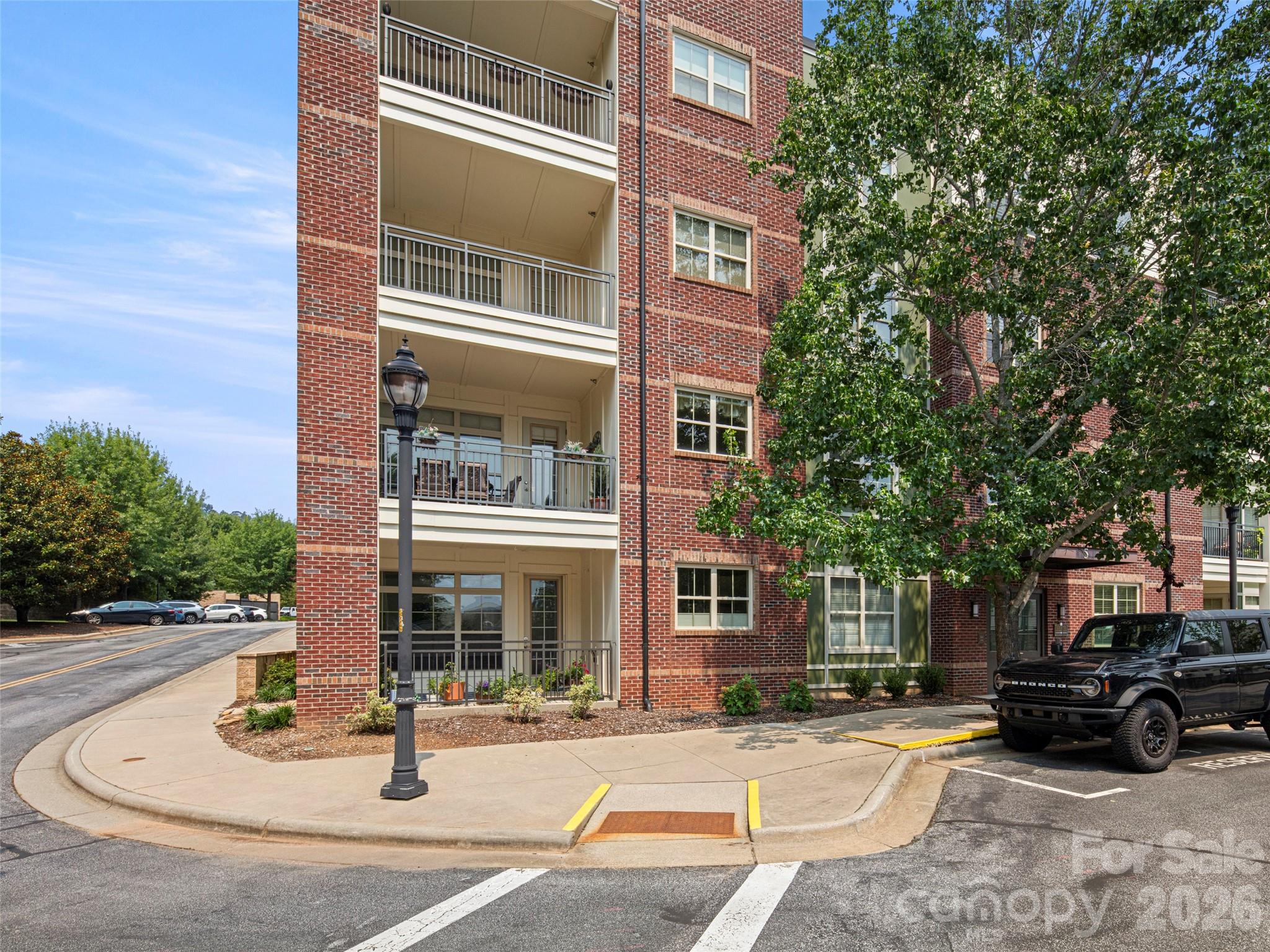 5 Farleigh Street 104 Property Photo 1