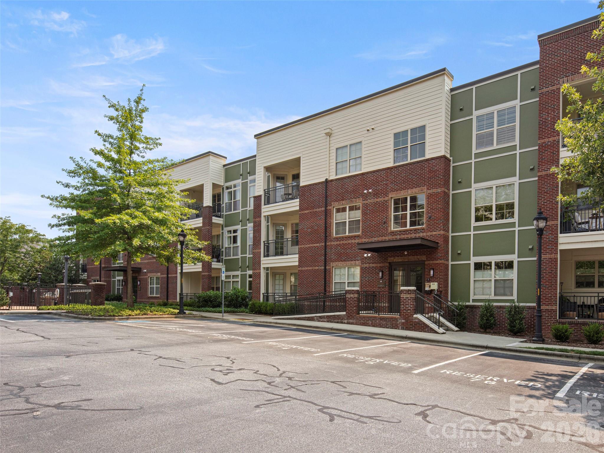 5 Farleigh Street 104 Property Photo 2
