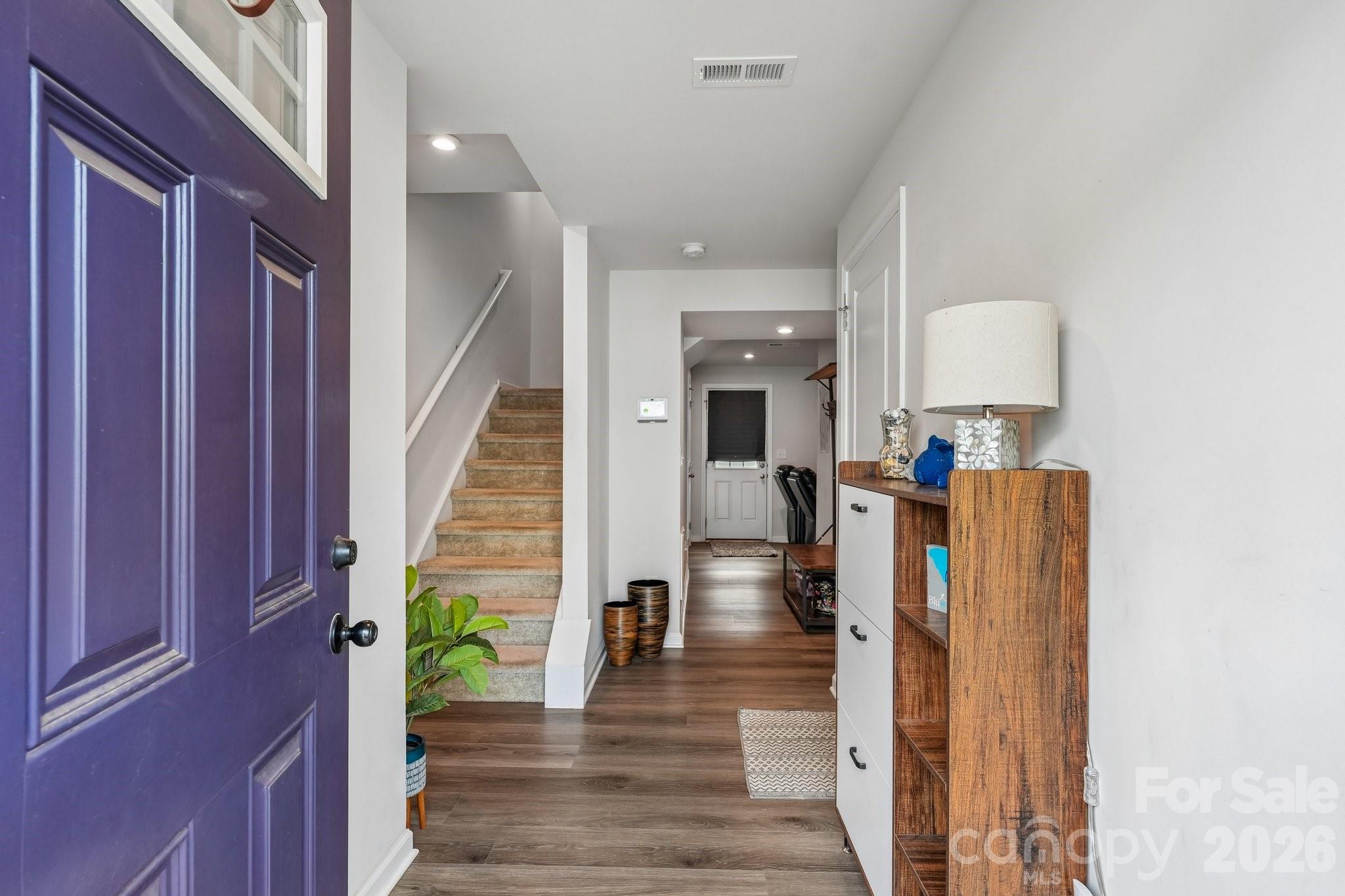 2041 Langer Street Property Photo 4