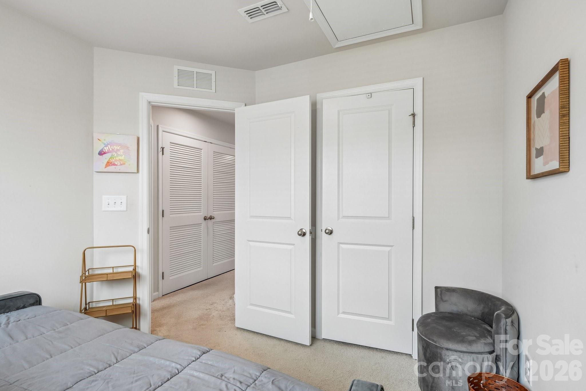 2041 Langer Street Property Photo 31
