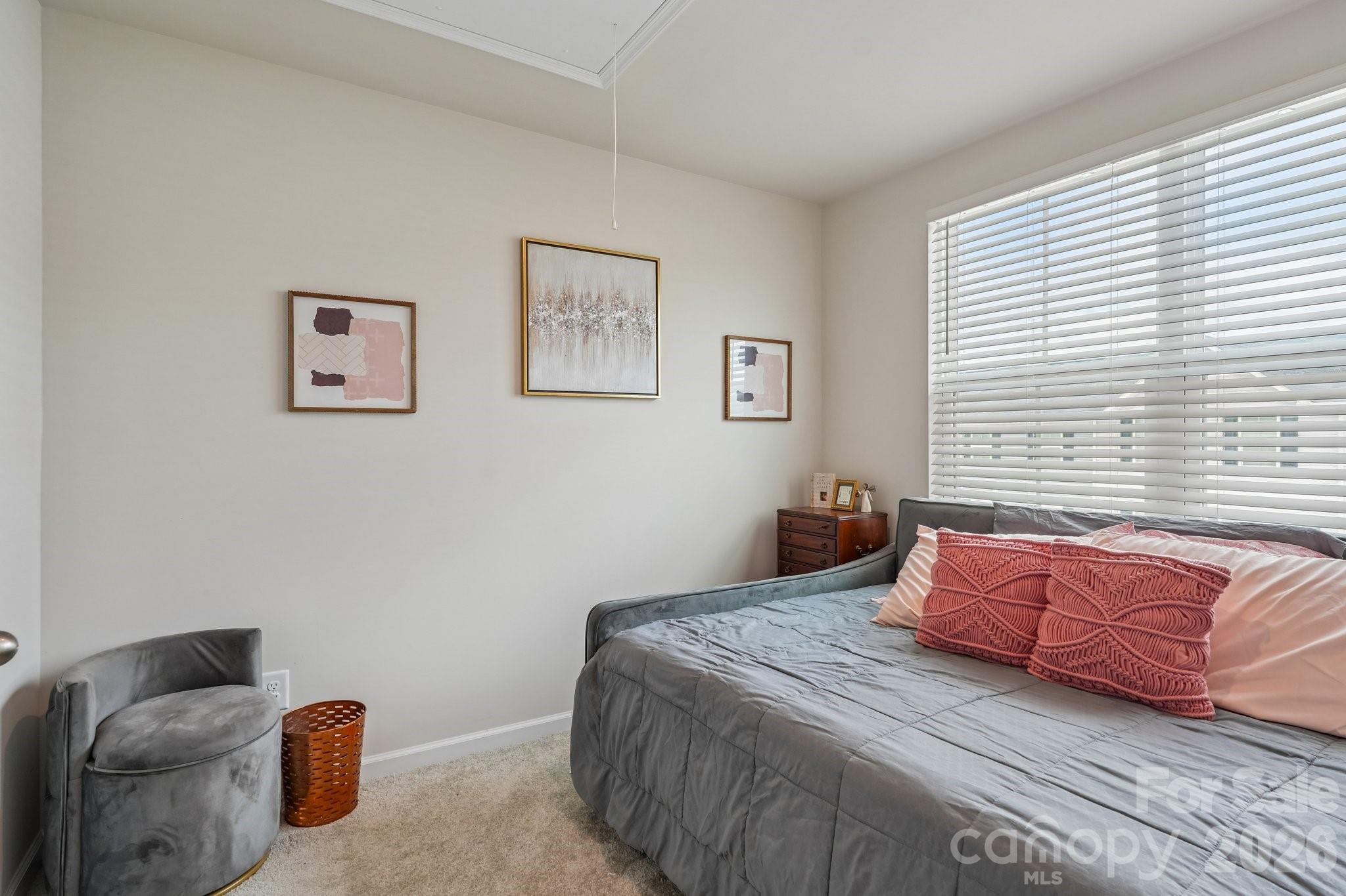 2041 Langer Street Property Photo 34