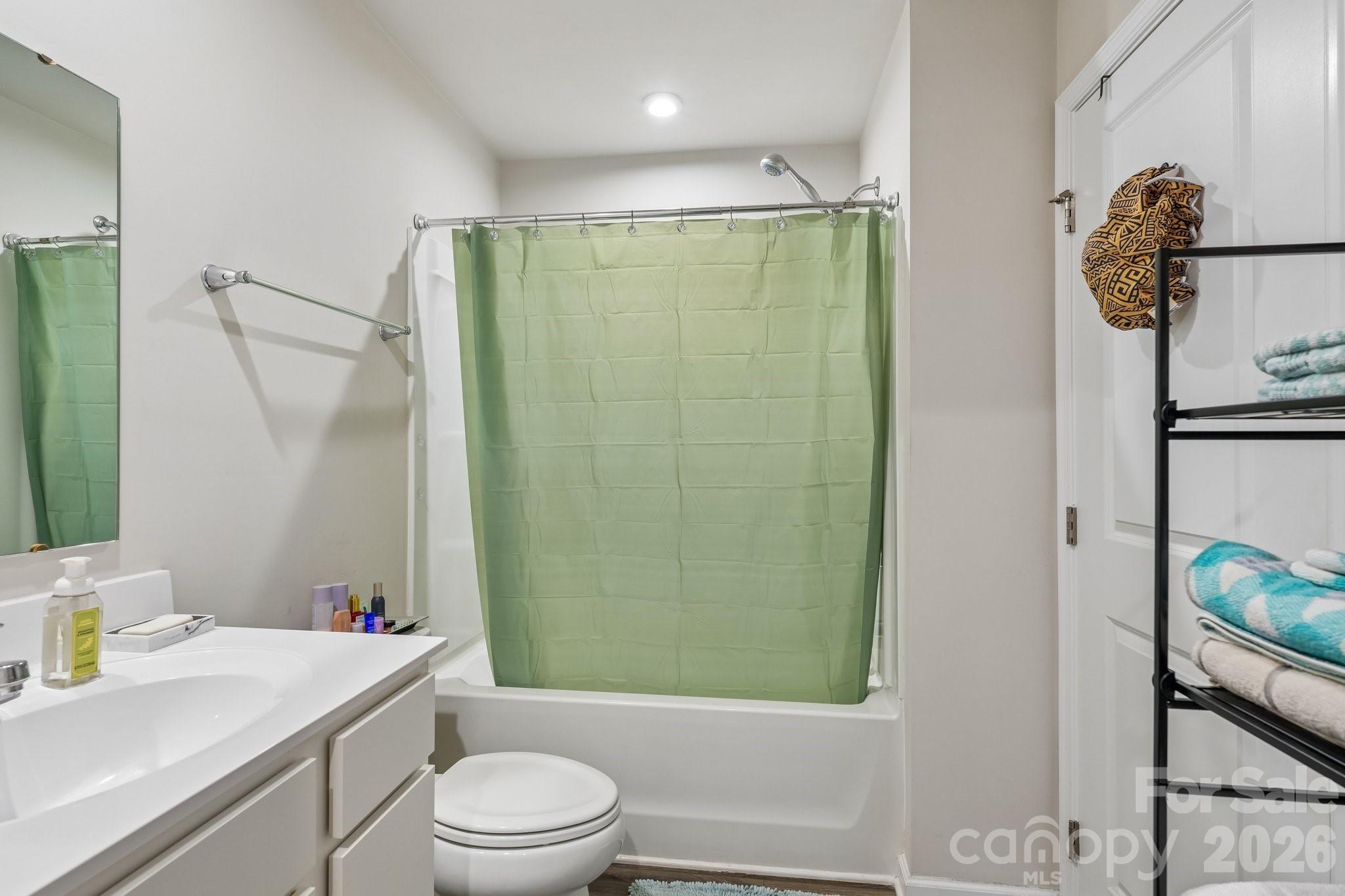 2041 Langer Street Property Photo 37