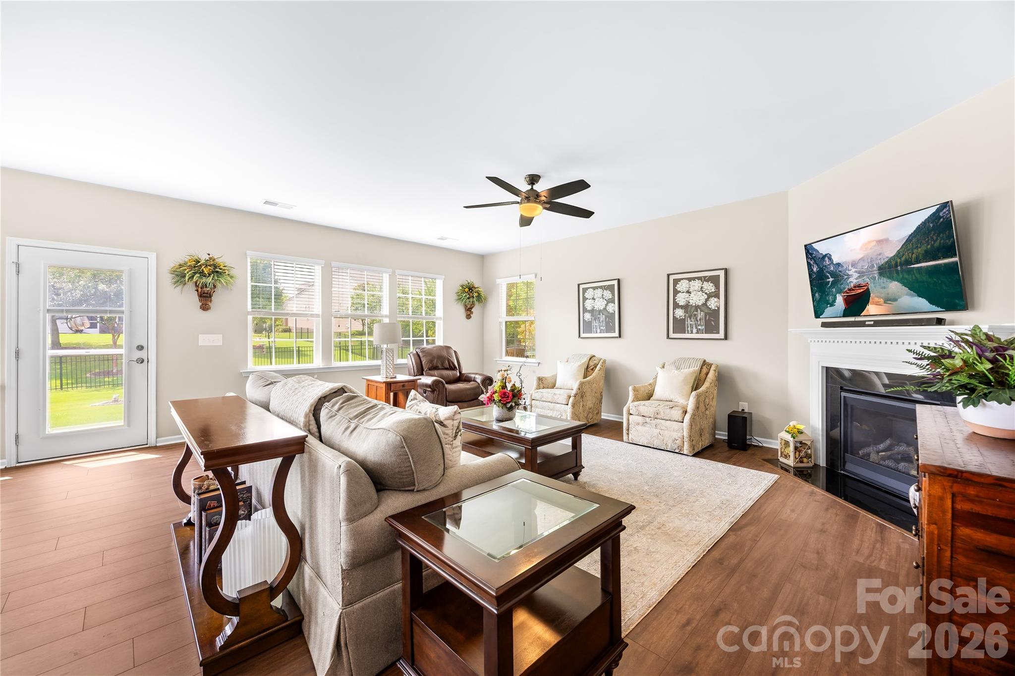8075 Asher Chase Trail Property Photo 11