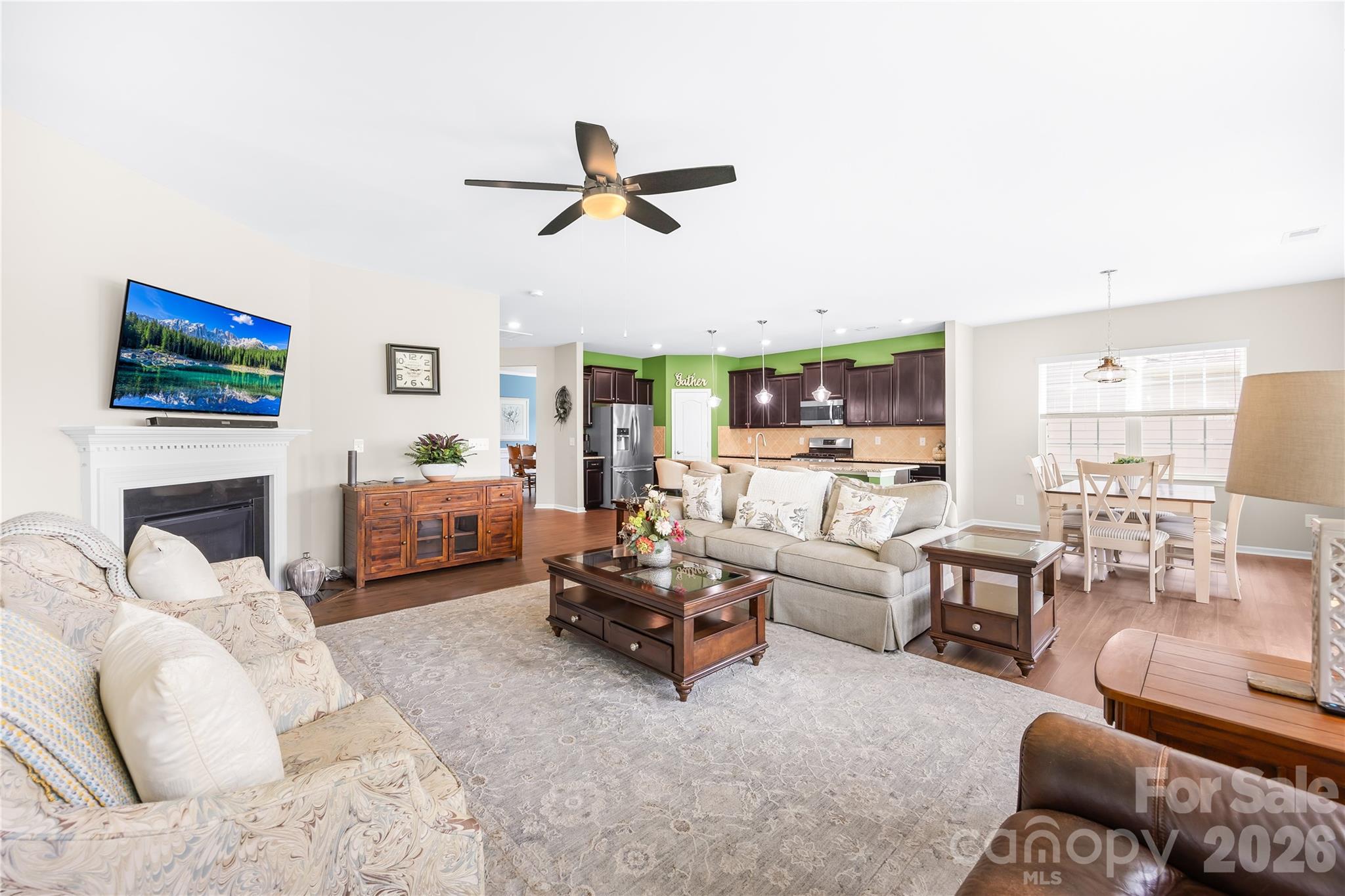 8075 Asher Chase Trail Property Photo 13