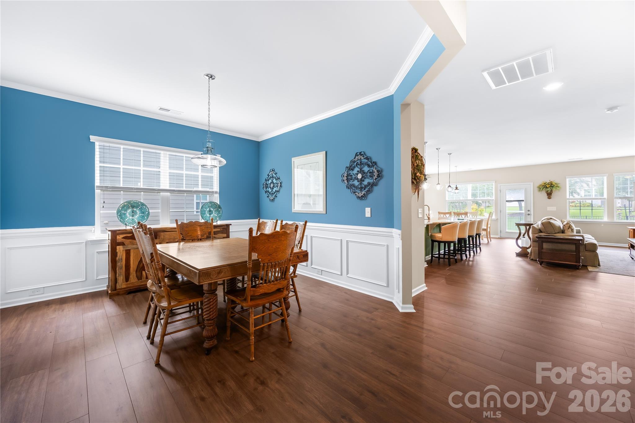8075 Asher Chase Trail Property Photo 32