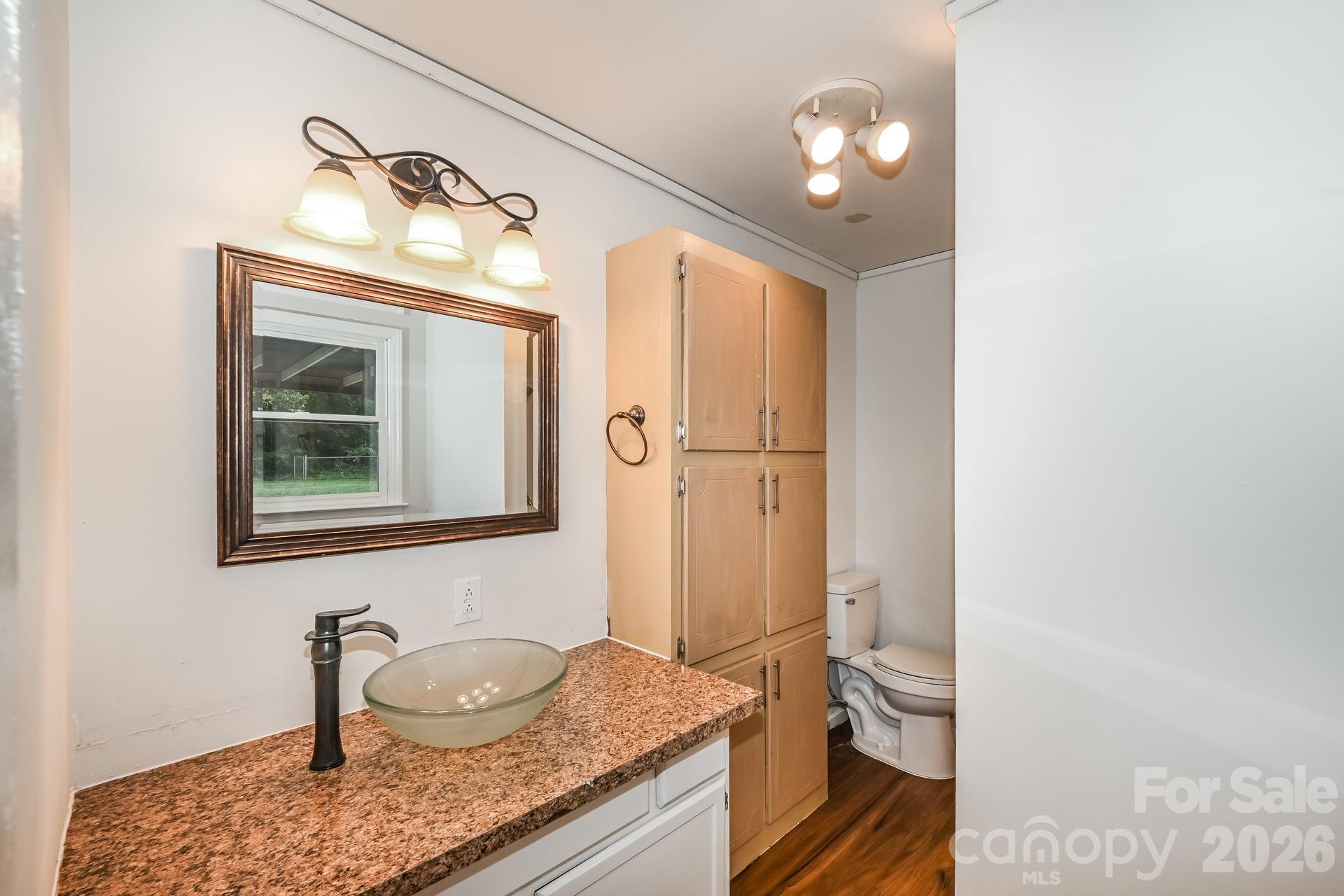 320 Aqua Drive Property Photo 16