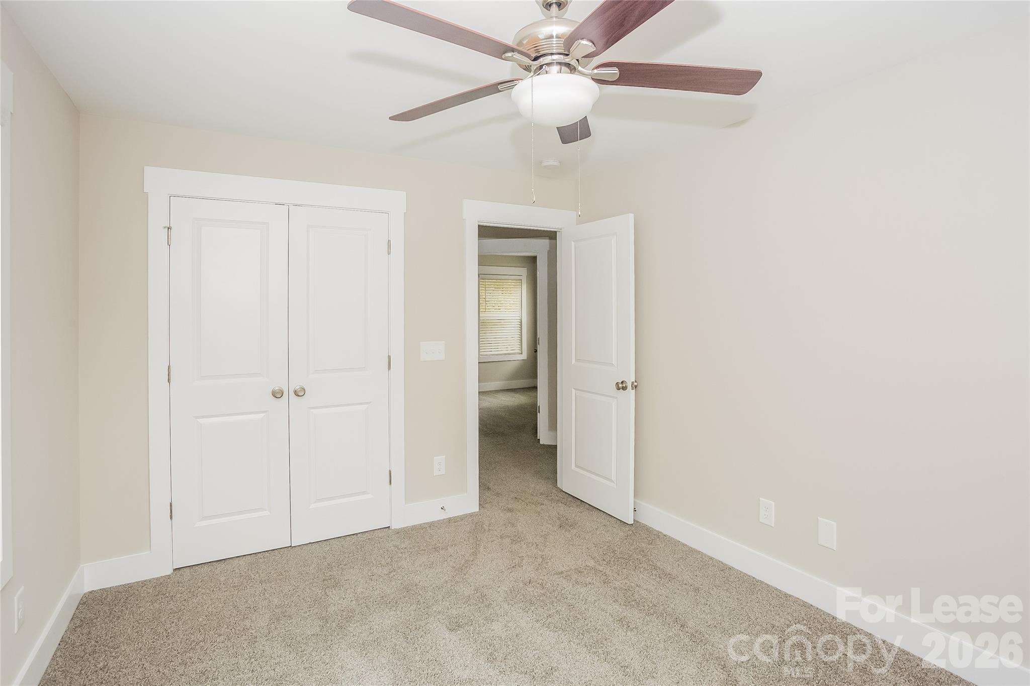 117 Fort Worth Avenue Property Photo 10