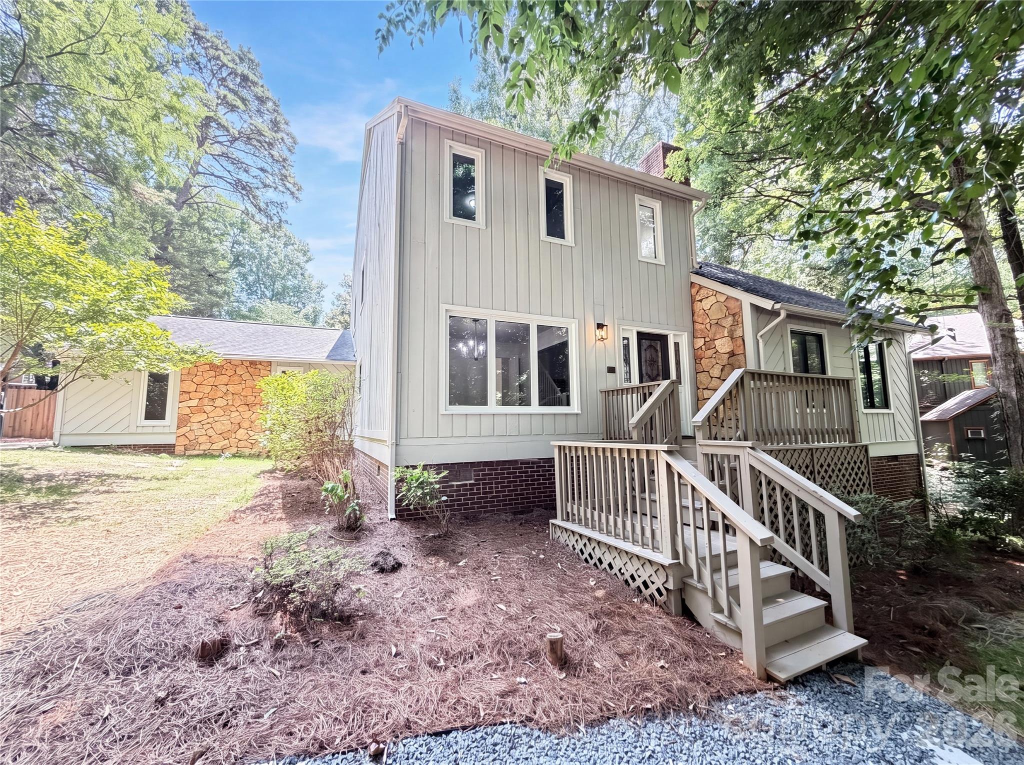 7210 Apple Creek Drive Property Photo 1