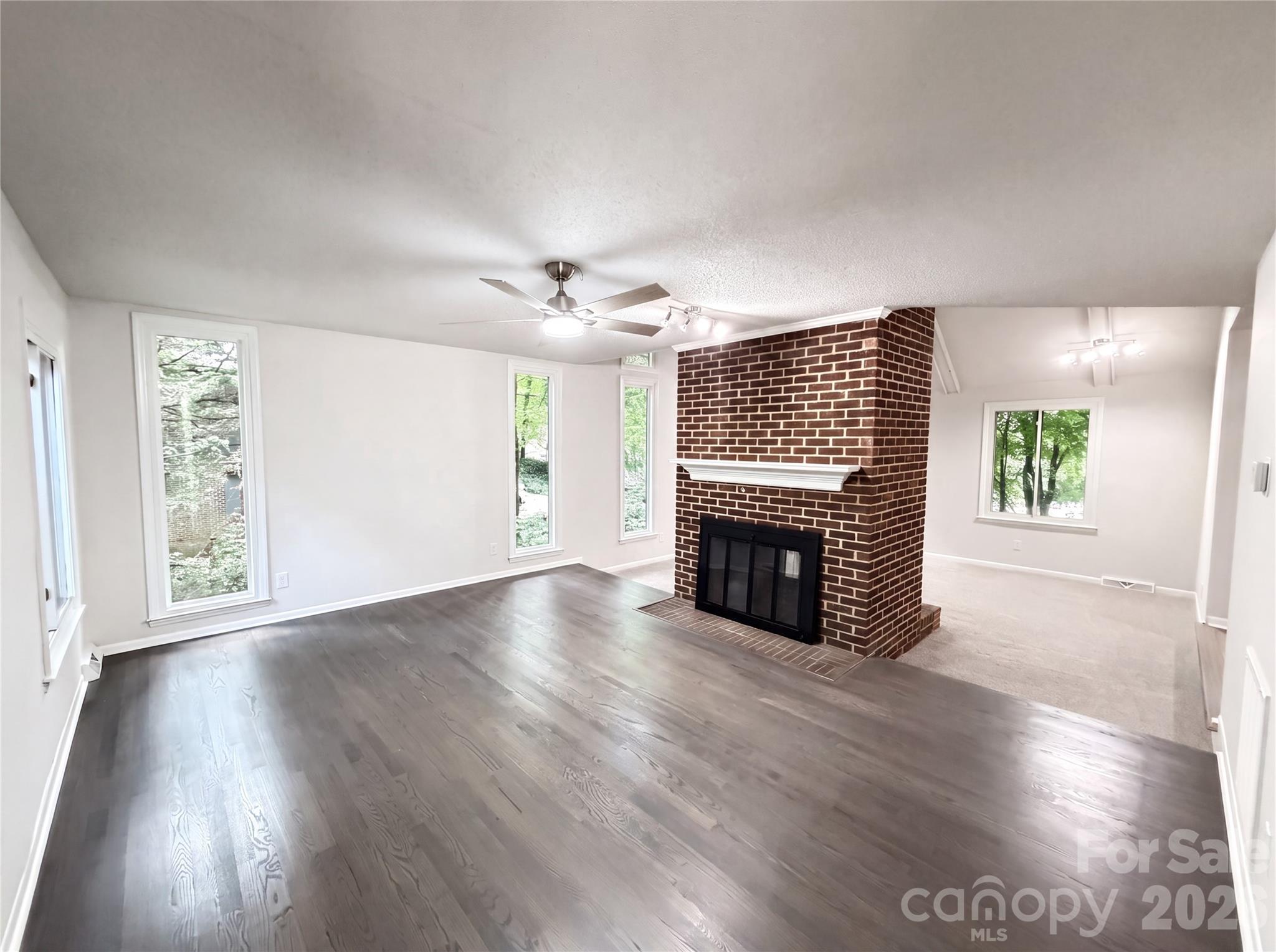 7210 Apple Creek Drive Property Photo 8