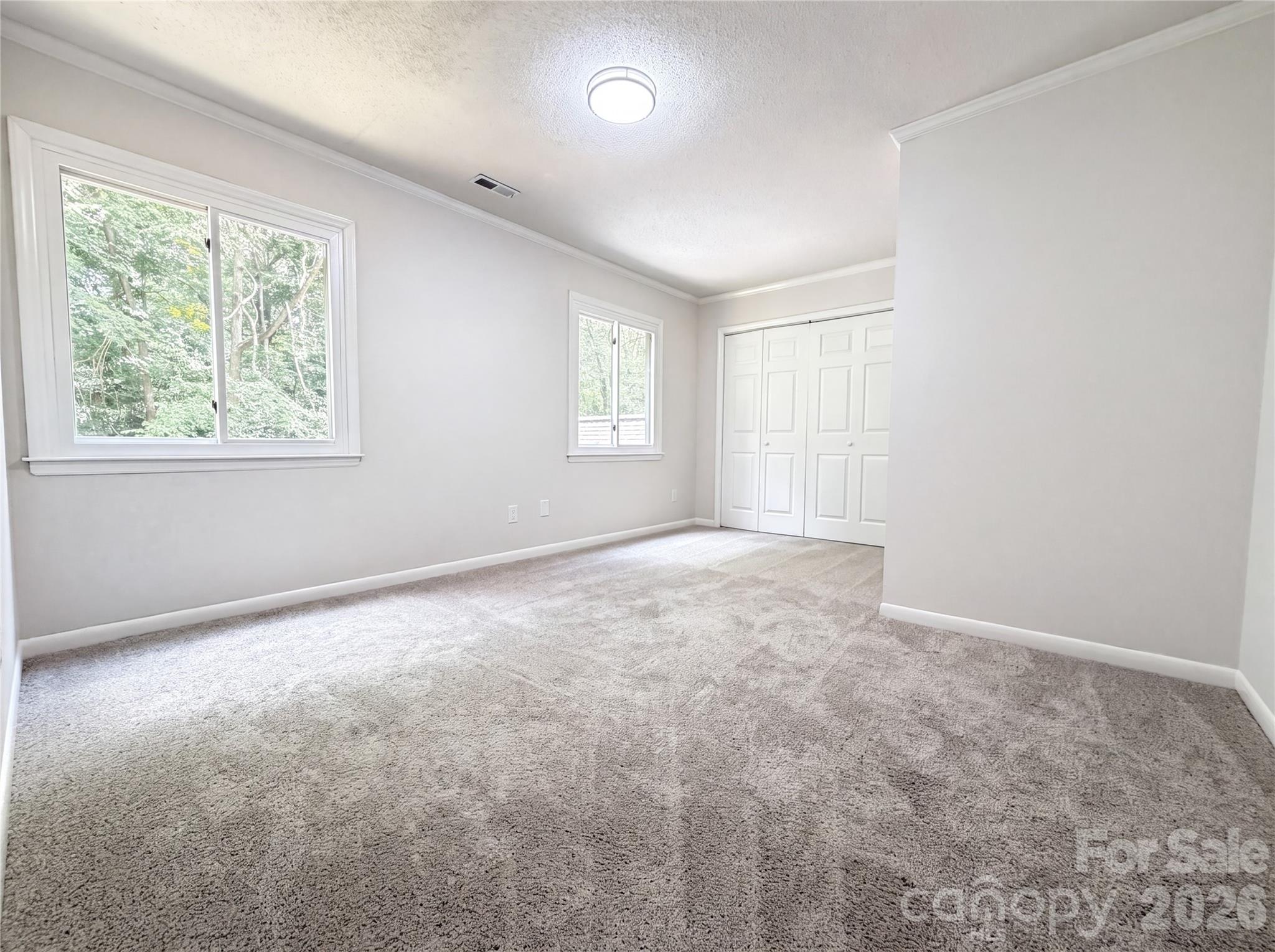 7210 Apple Creek Drive Property Photo 12