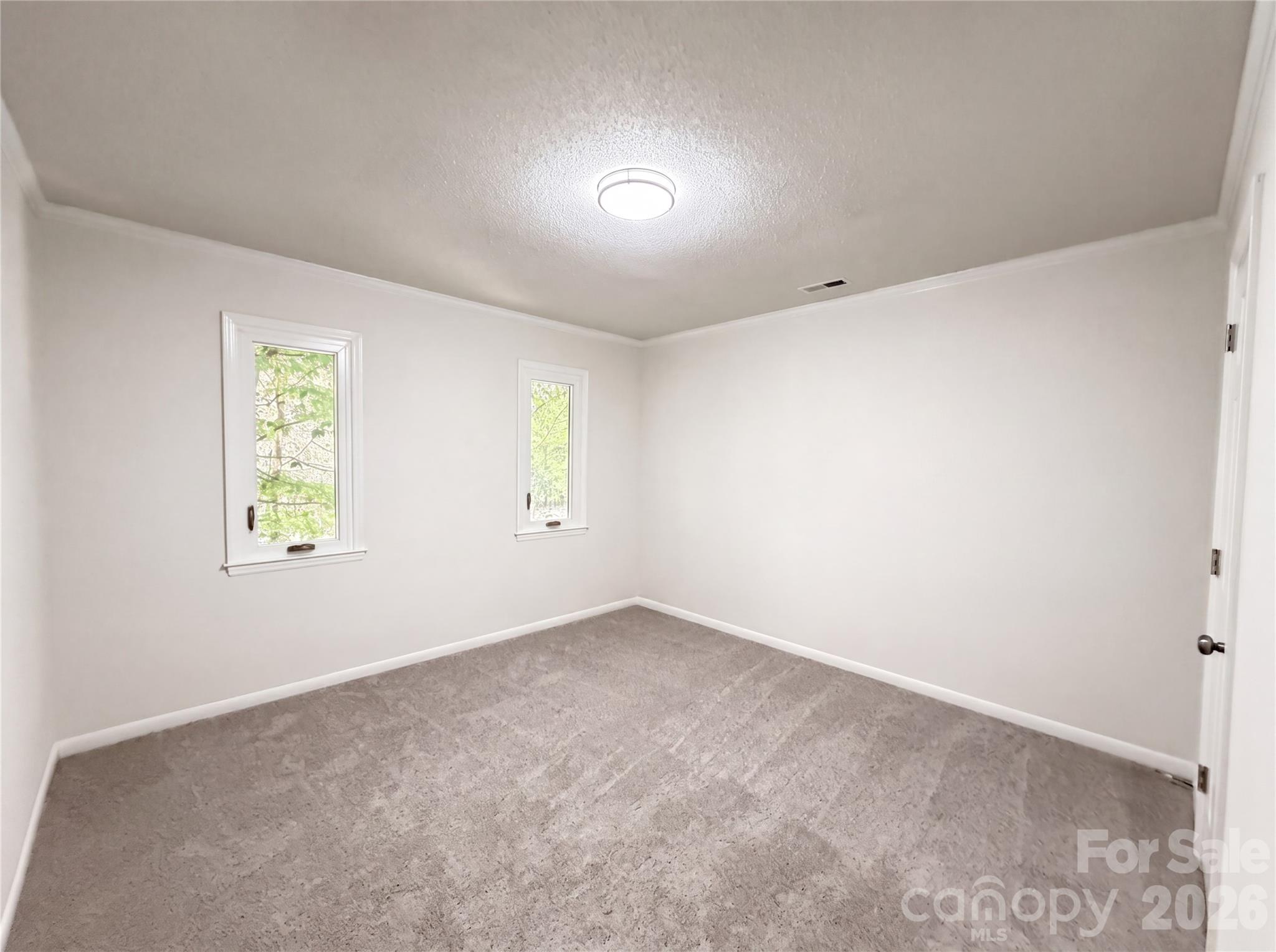 7210 Apple Creek Drive Property Photo 13