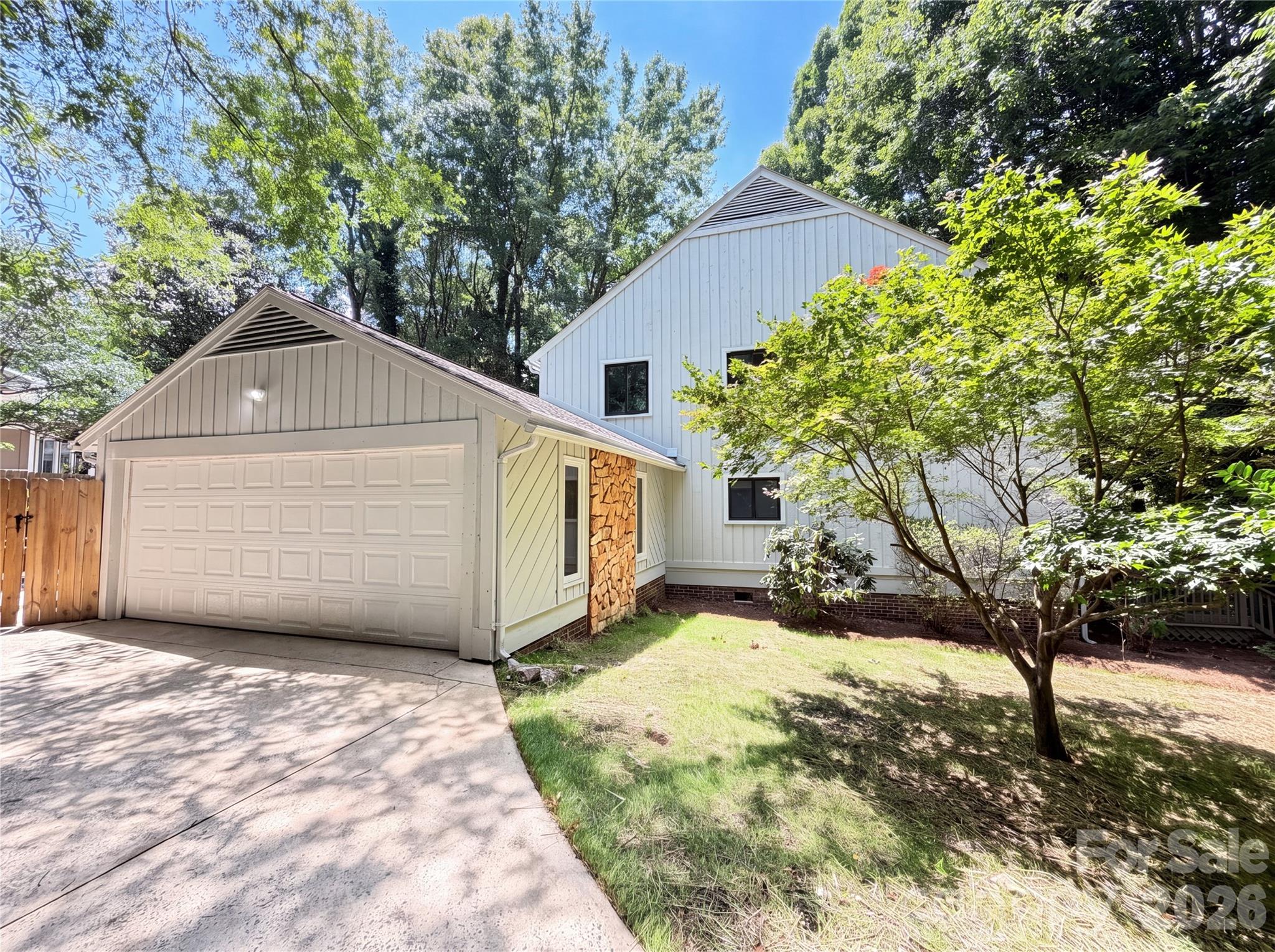 7210 Apple Creek Drive Property Photo 20