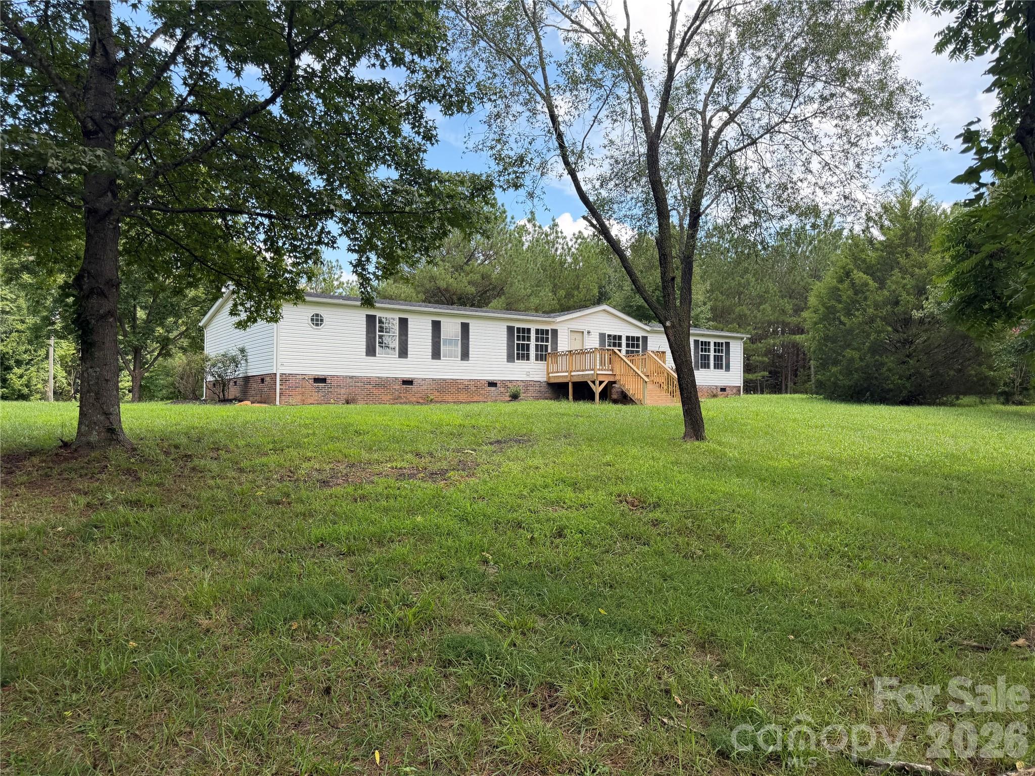 2521 Gaffney Road Property Photo 1